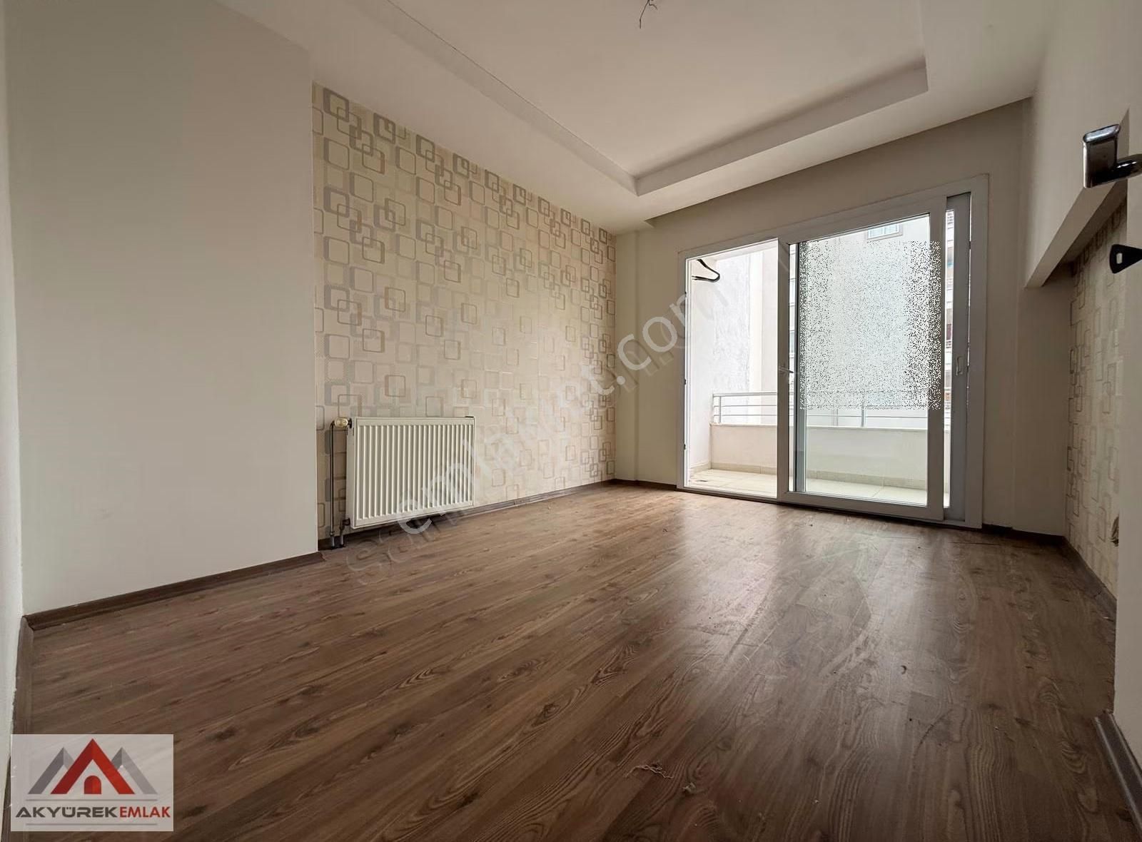 Akyürek'ten Soli Cıvarı Aranan Daire. Geniş Odalar Kapalı Mutfak - Görsel 25