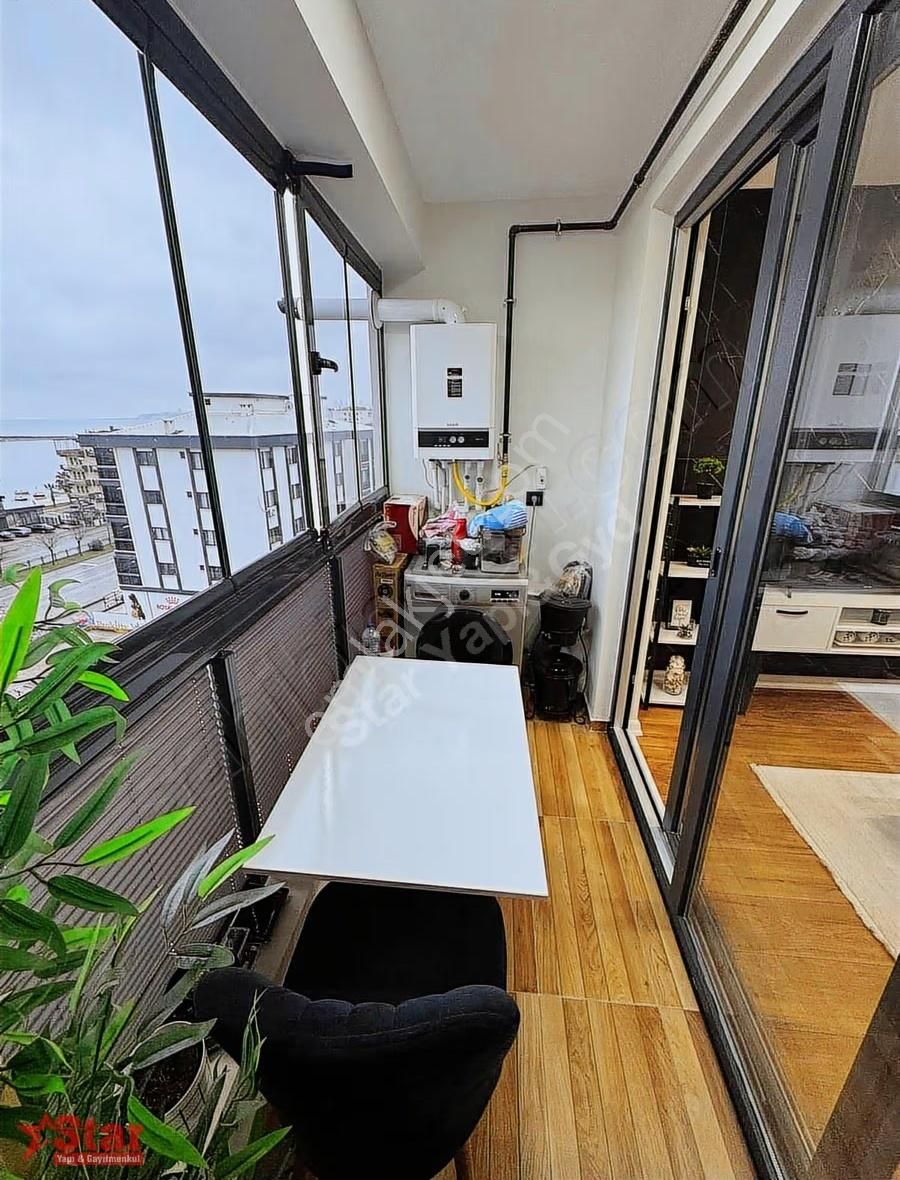 Körfez Marina Karşısı Anayol Cepheli Sıfır Eşyalı Lüx Kosept 1+1 - Görsel 10