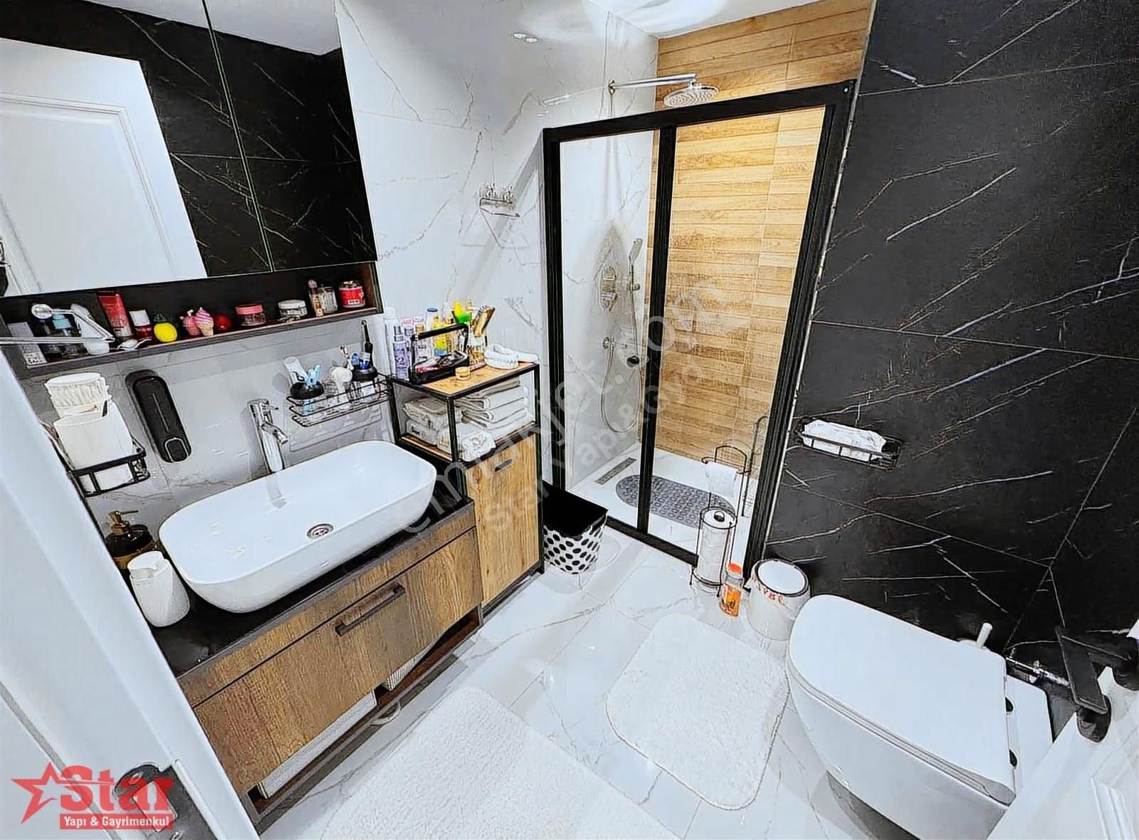 Körfez Marina Karşısı Anayol Cepheli Sıfır Eşyalı Lüx Kosept 1+1 - Görsel 34