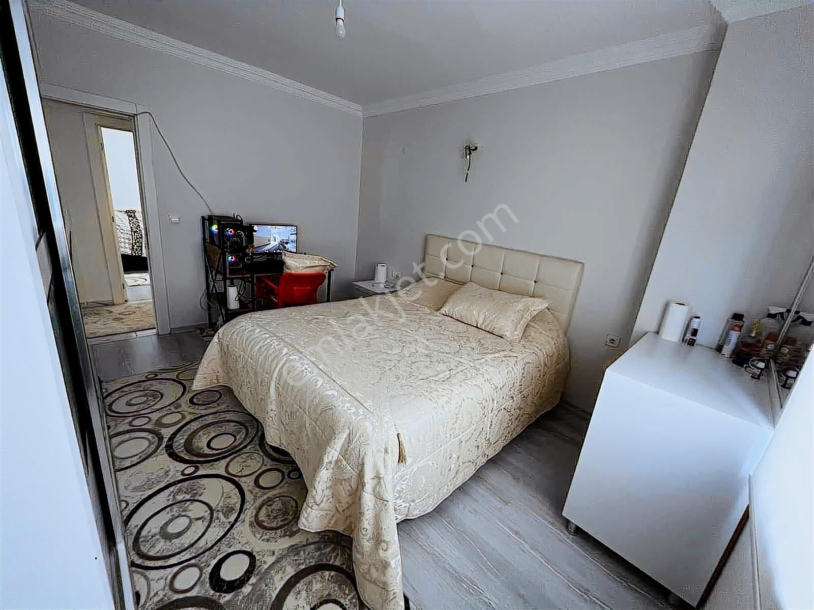 Ahatlı'da 110 M2 2+1 Doğal Gazlı Cam Balkonlu Satılık Daire - Görsel 15