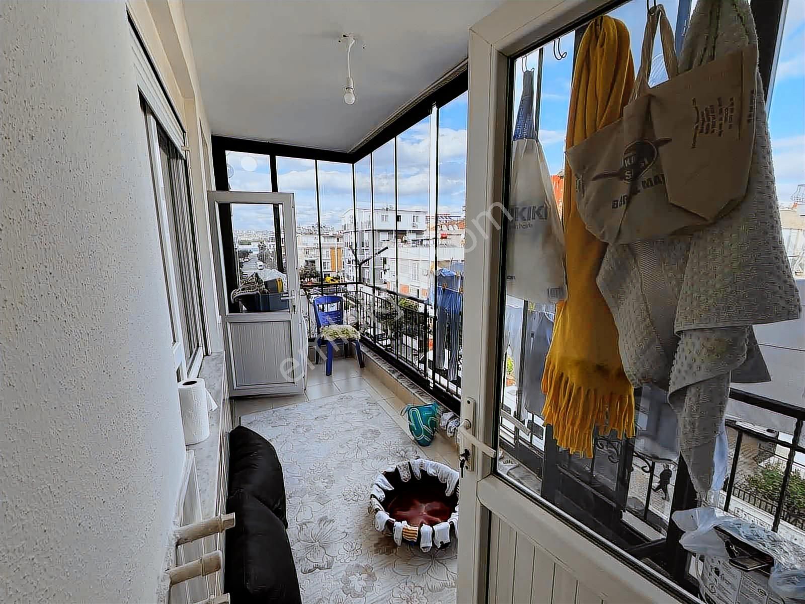 Ahatlı'da 110 M2 2+1 Doğal Gazlı Cam Balkonlu Satılık Daire - Görsel 23