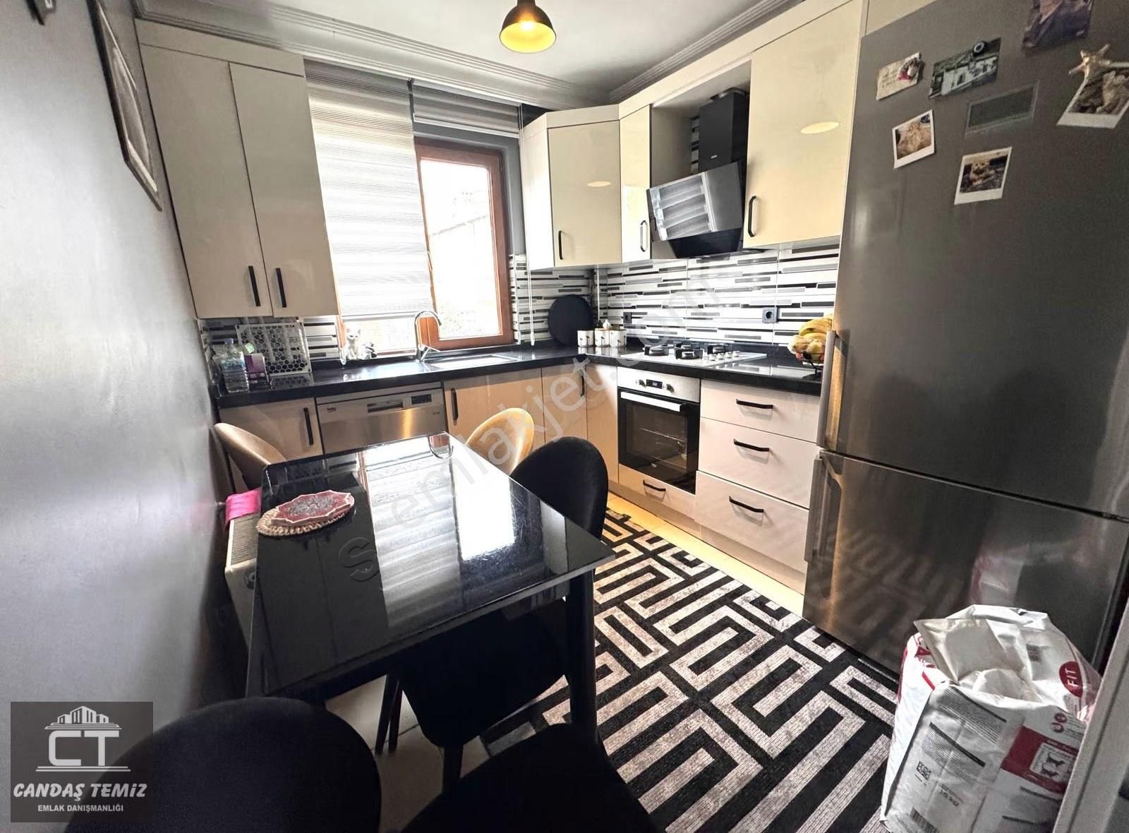 Ct Emlak'tan Karlıktepe'de Balkonlu K.uygun 3+1 Satılık Daire