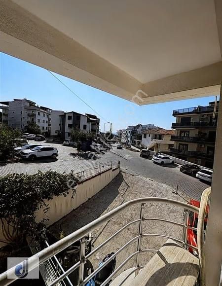 Dikili ' De Denize 50 Metre Mesafede Olan Satılık Daire - Görsel 7