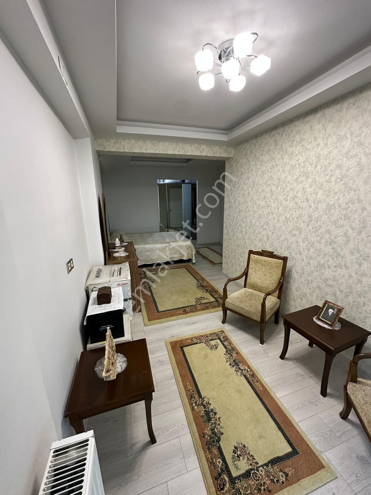 Polat Live Emlaktan Kaçırılmayacak Geniş M² 3,5+1 Satılık Daire - Görsel 16