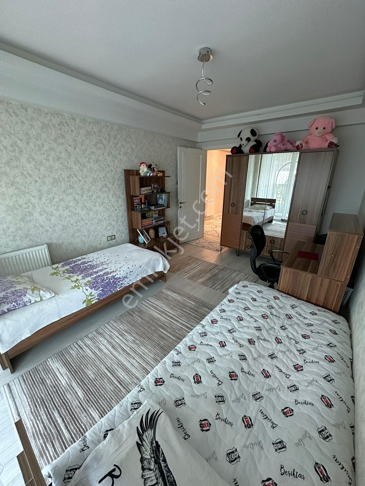 Polat Live Emlaktan Kaçırılmayacak Geniş M² 3,5+1 Satılık Daire - Görsel 18