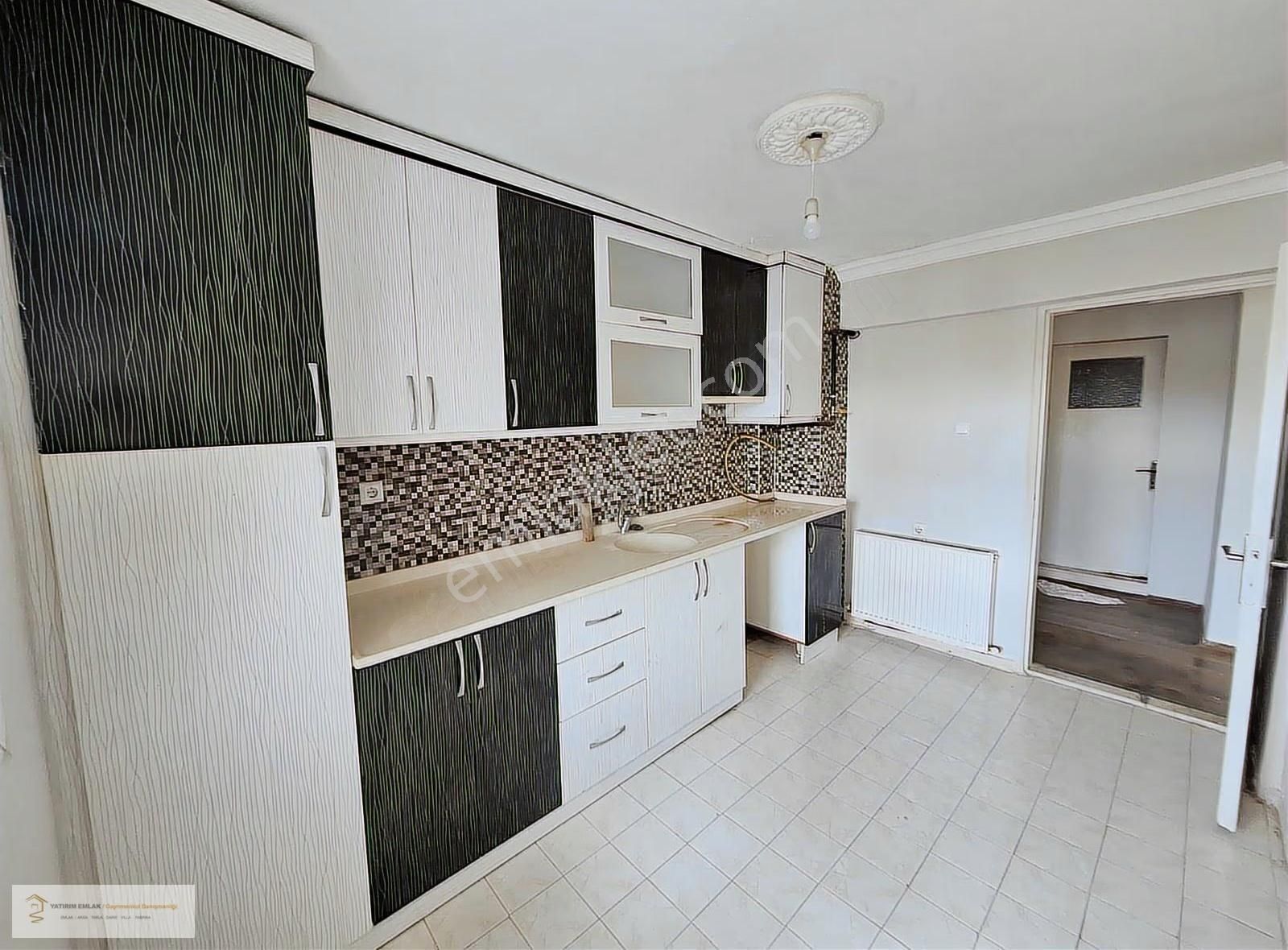 Cumhuriyet Mahallesi Kiralık 2+1 Kiralık Daire