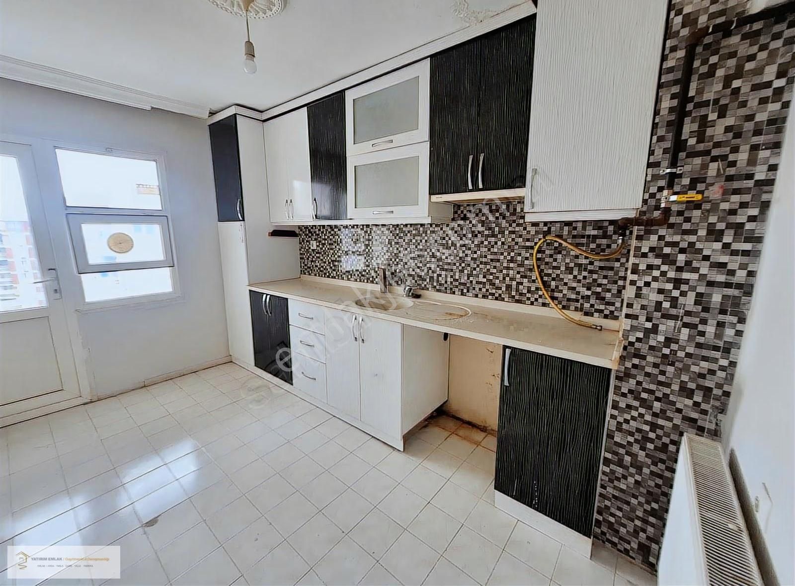 Cumhuriyet Mahallesi Kiralık 2+1 Kiralık Daire - Görsel 16