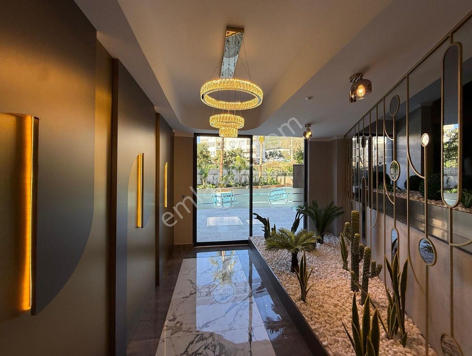 Alanya Cikcilli Mah.aktiviteli Full Eşyalı Satılık 1+1 Daire - Görsel 14