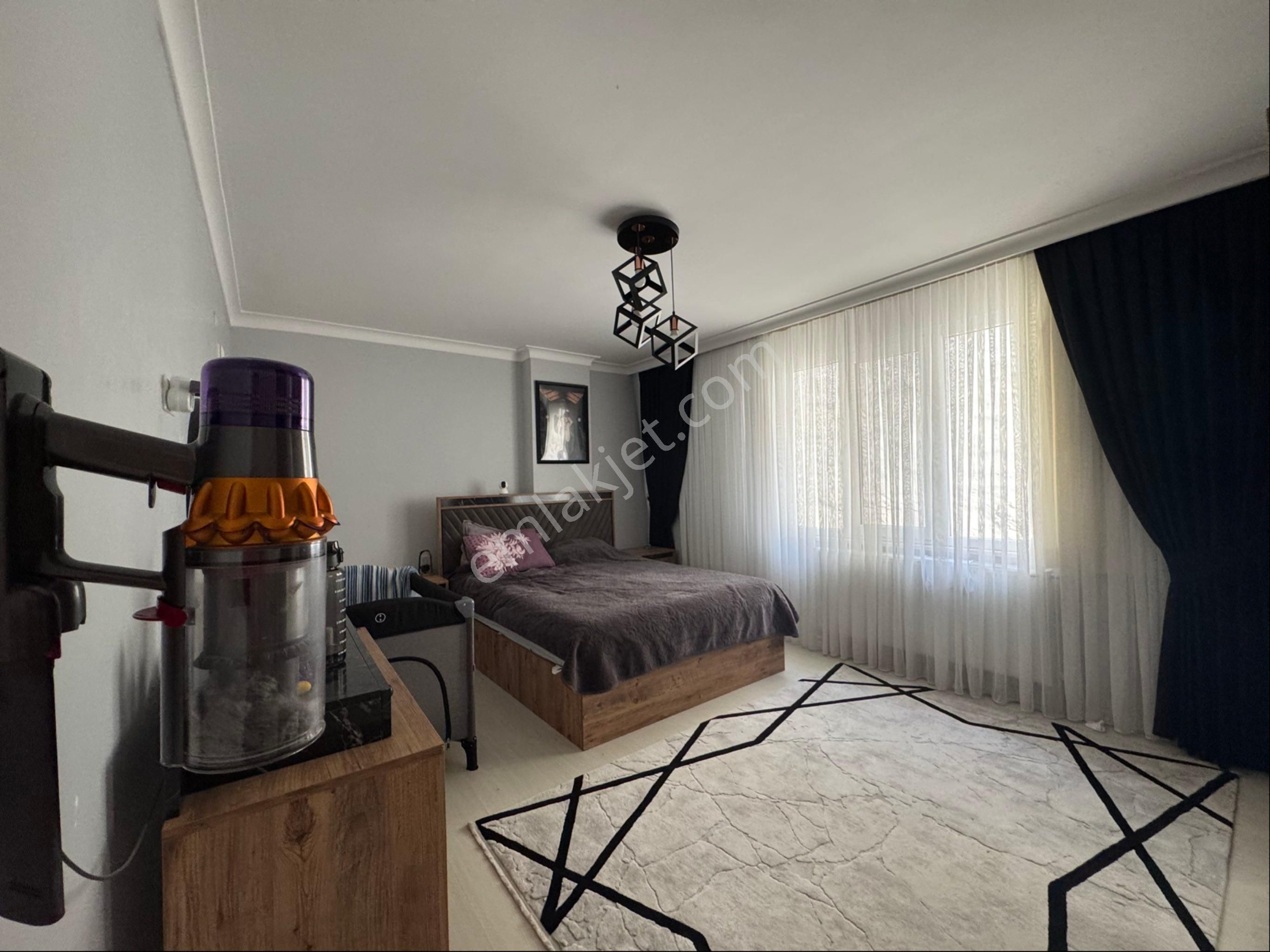 Molla Team Sultangazi İsmetpaşa Mahallesi 155 Sokakta İki Ayrı Kullanımlı Satılık Genç Dubleks - Görsel 12