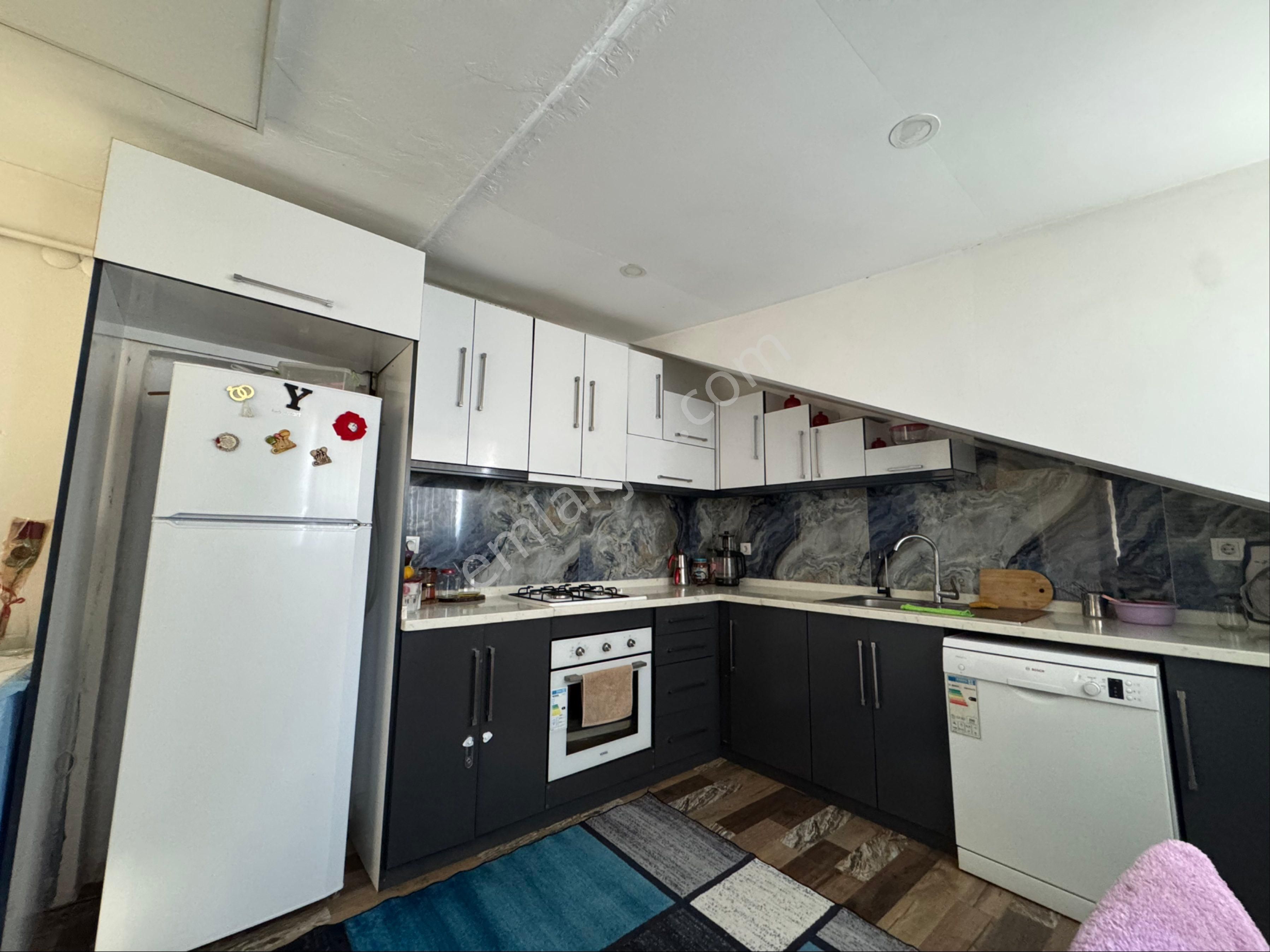 Molla Team Sultangazi İsmetpaşa Mahallesi 155 Sokakta İki Ayrı Kullanımlı Satılık Genç Dubleks - Görsel 27