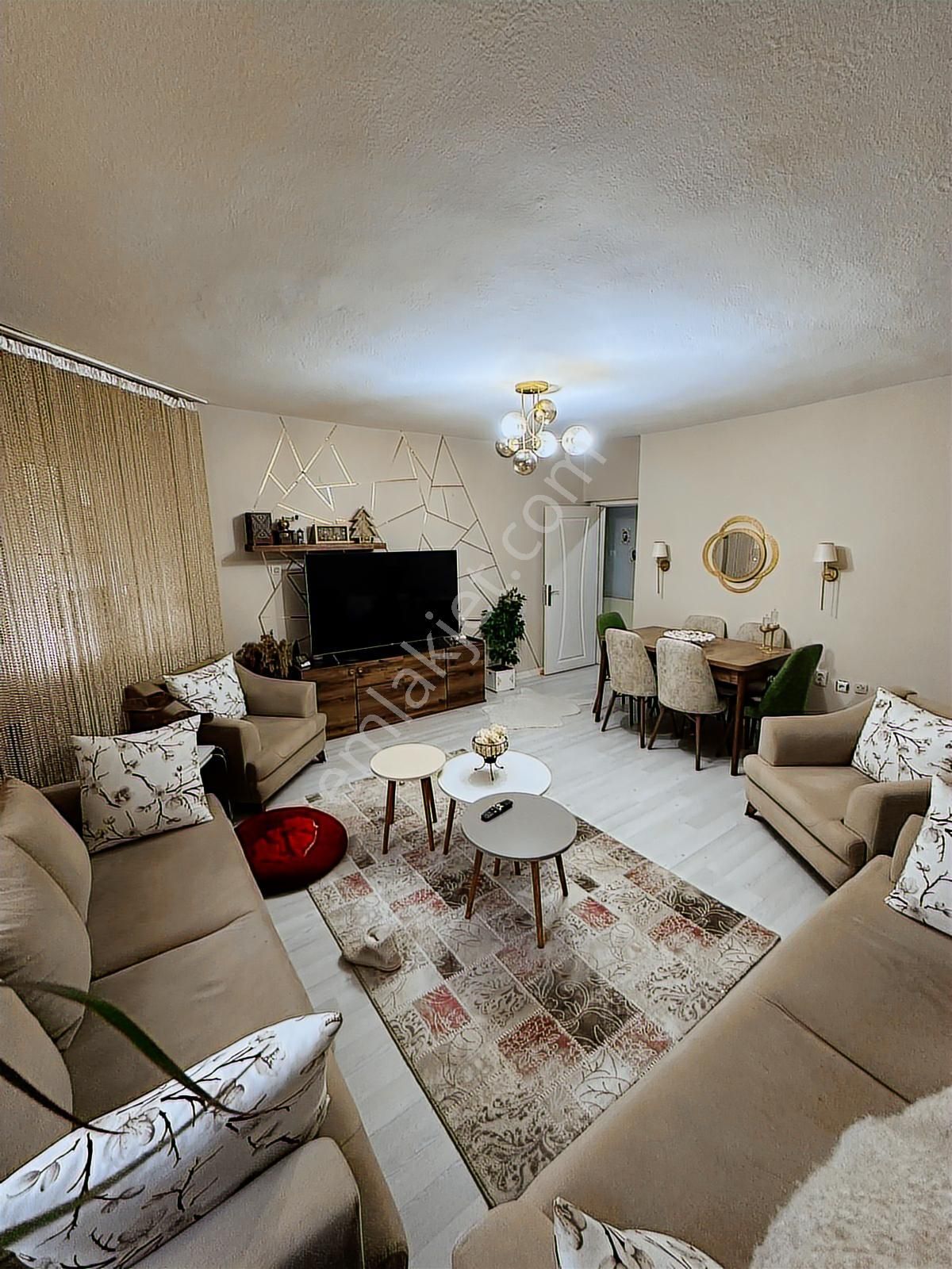 Polat Livedan Özakın Sitesinde Yapılı Bahçe Katı 3+1 Daire - Görsel 15