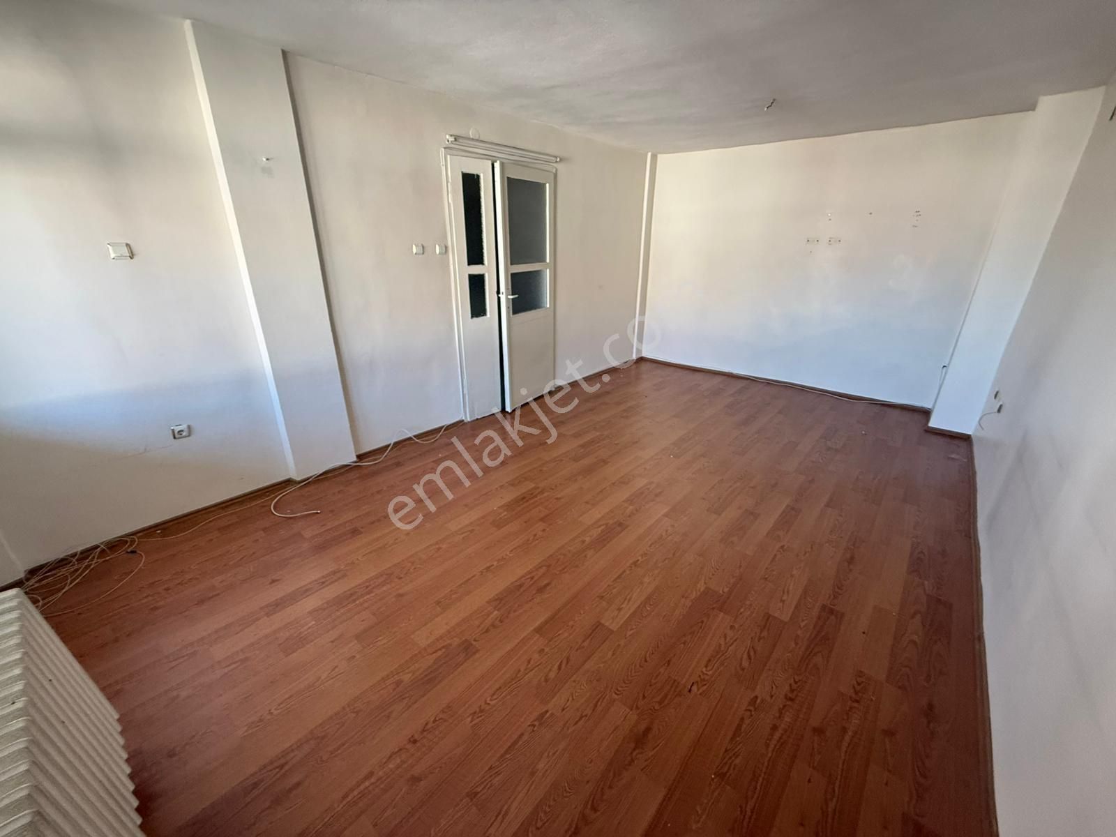 Rıza Acar'dan Kent Koop Mah. Harbiş 28 Sit. Ara Kat 2+1 Kiralık - Görsel 15