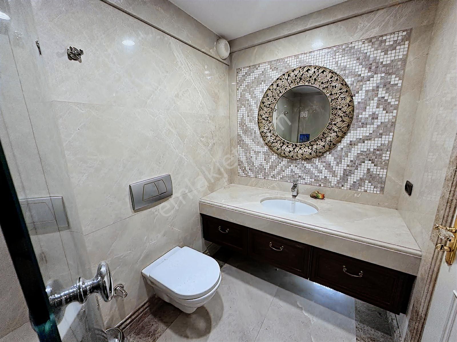 Kadırga 3katlı Müstakil Binada Bahçeli Dekorasyonlu Özelmülk - Görsel 21