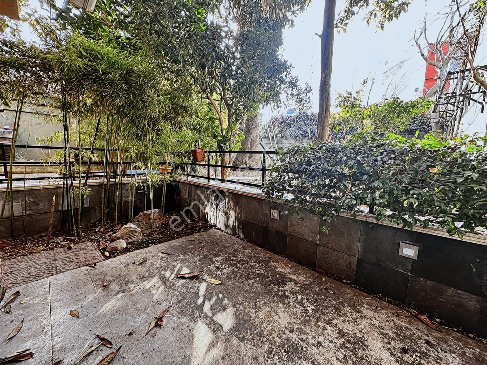 Kadırga 3katlı Müstakil Binada Bahçeli Dekorasyonlu Özelmülk - Görsel 28