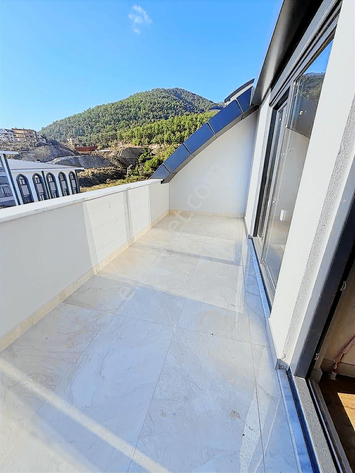 Alanya Çıplaklıda Satılık 2+1 Dubleks Daire - Görsel 8