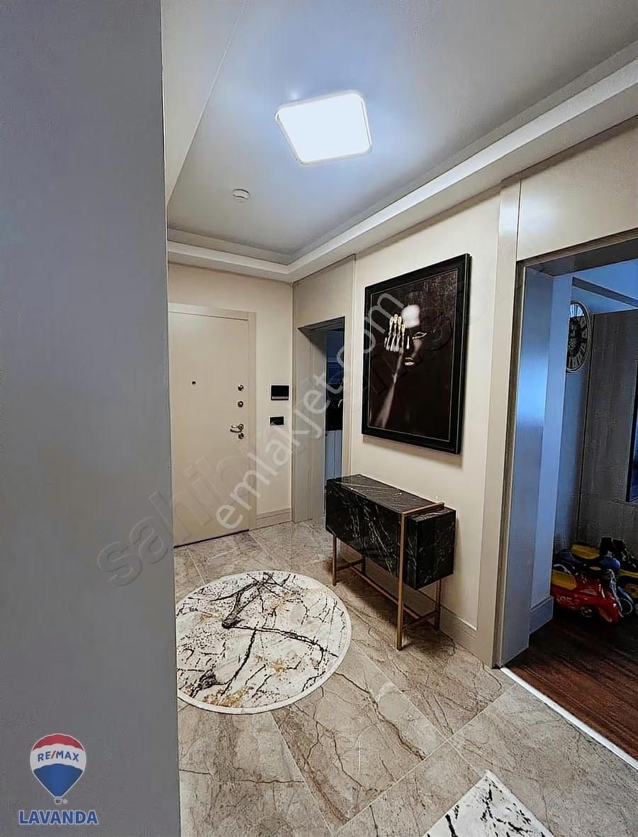 Remax Lavanda'dan Önerler Mahallesin'de Satılık 4+1 Daire - Görsel 24
