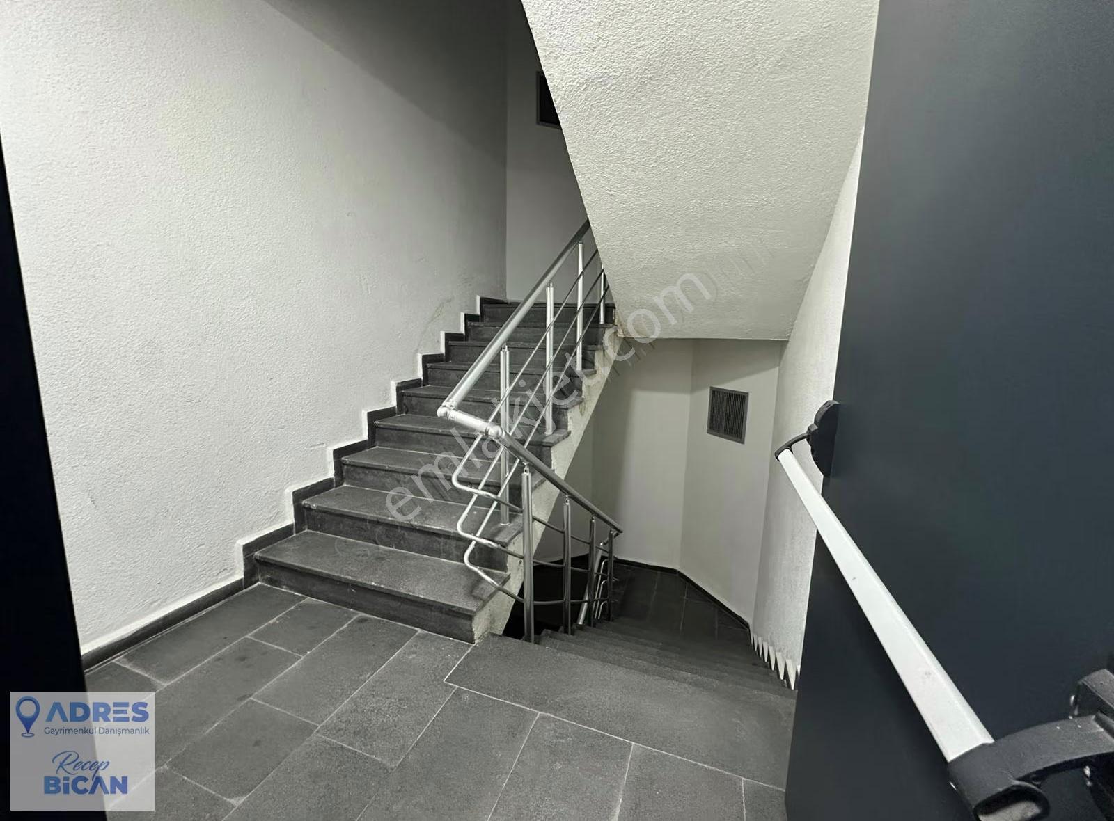 Kağıthane Çeliktepede Satılık 2+1 80m² Sıfır Residence Manzaralı - Görsel 5