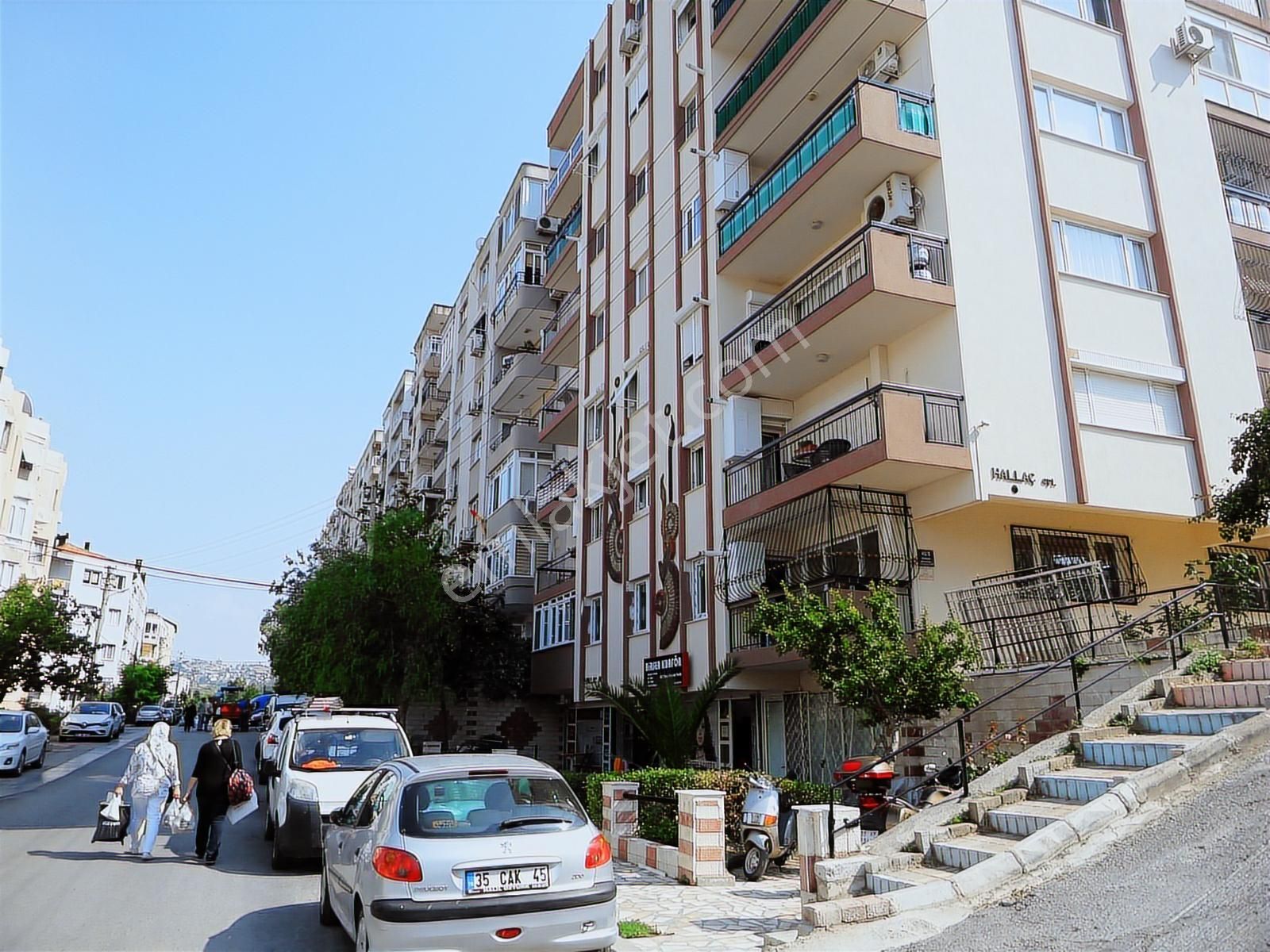 Poligon Askeriye Yakını Asansörlü Köşe Cepheli Doğalgazlı Arakat