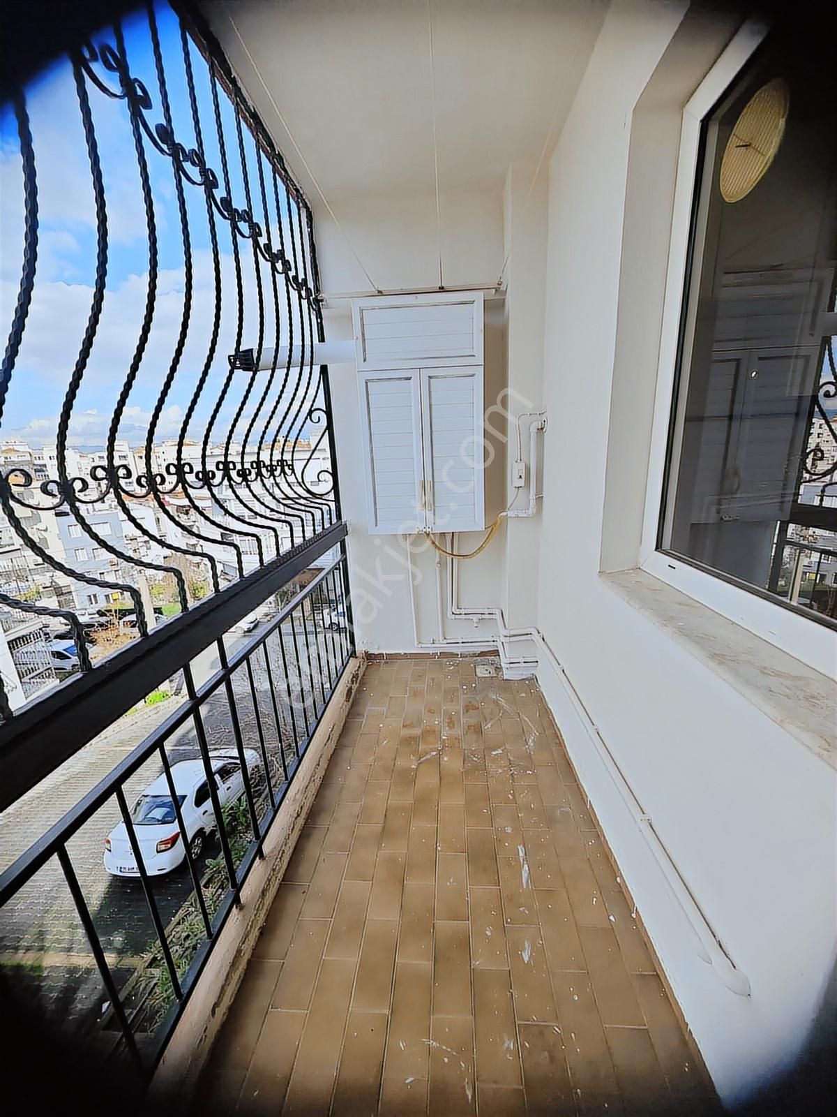 Poligon Askeriye Yakını Asansörlü Köşe Cepheli Doğalgazlı Arakat - Görsel 10