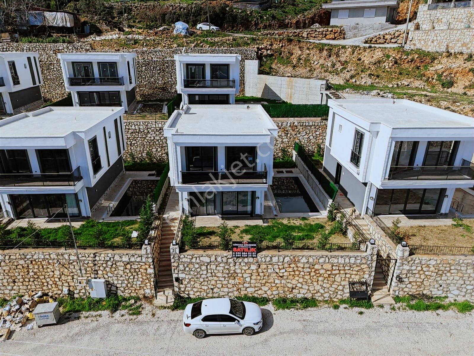 Gökhan Gökdemir'den Deniz Ve Doğa Manzaralı Satılık Villa - Görsel 10