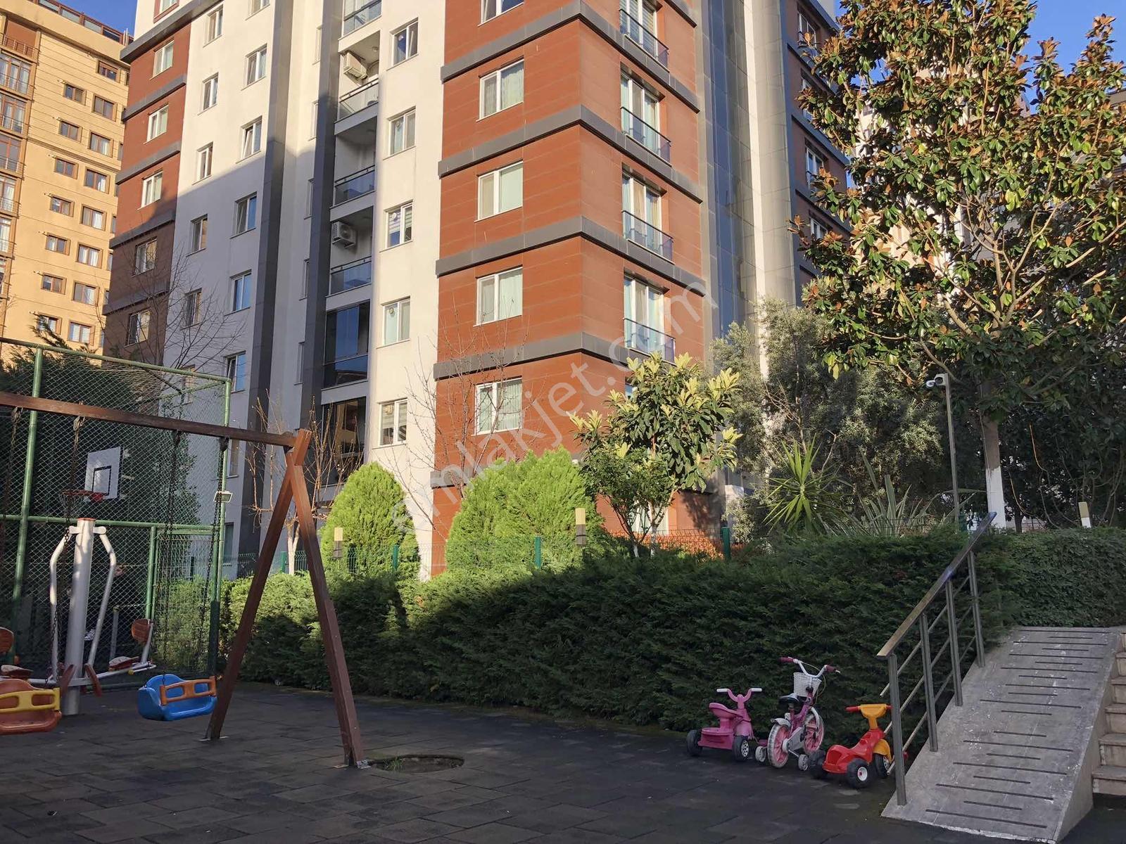 Şerifali Sitesi'nde Kamelyalı Parklı Basketbol S. 2+1 Lüks Daire - Görsel 33