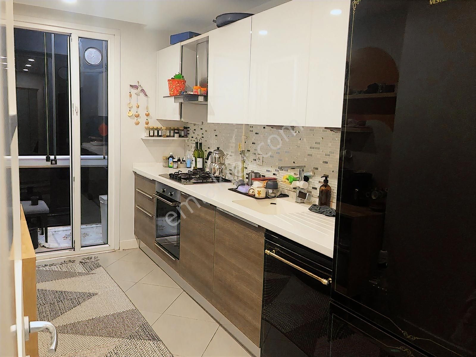 Şerifali Sitesi'nde Finanskent'e 5 Dk Mesafede 2+1 Ferah Daire - Görsel 6