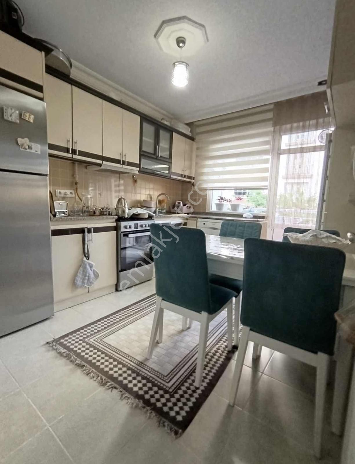 Merkezi Konumda Geniş 3+1 Satılık Daire - Görsel 27