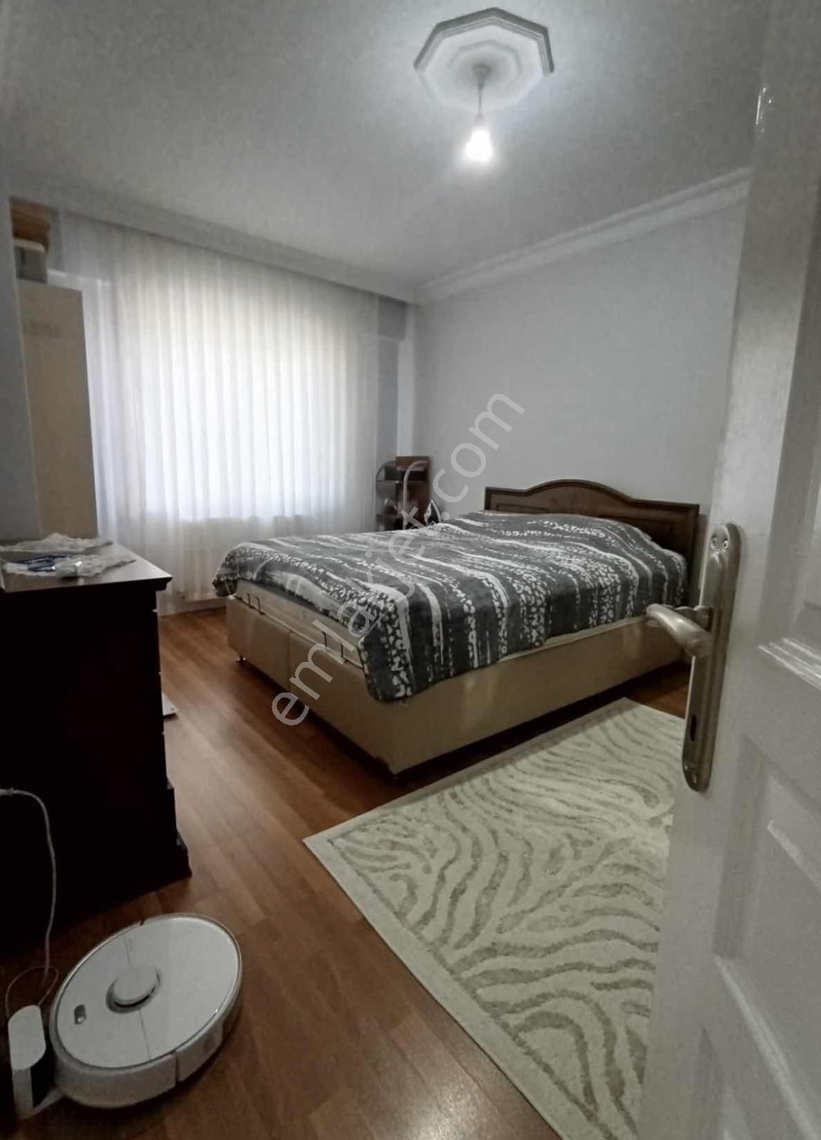 Merkezi Konumda Geniş 3+1 Satılık Daire - Görsel 12