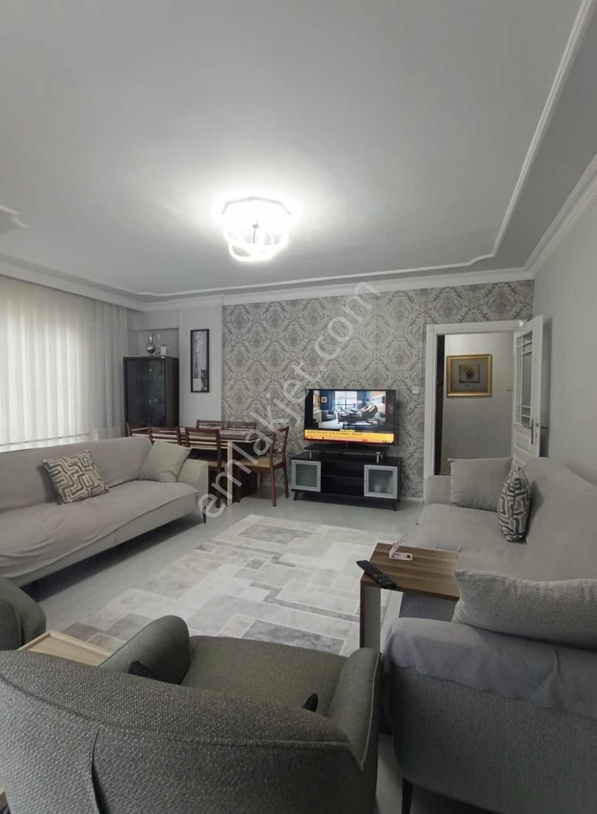 Merkezi Konumda Geniş 3+1 Satılık Daire - Görsel 18