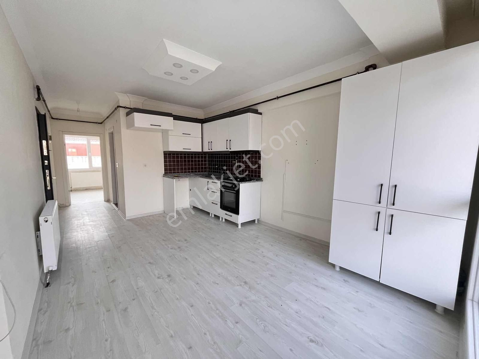 Rumeli'de Ali Kayan Işıklarında 1+1 Kiralık Masrafsız Daire - Görsel 4