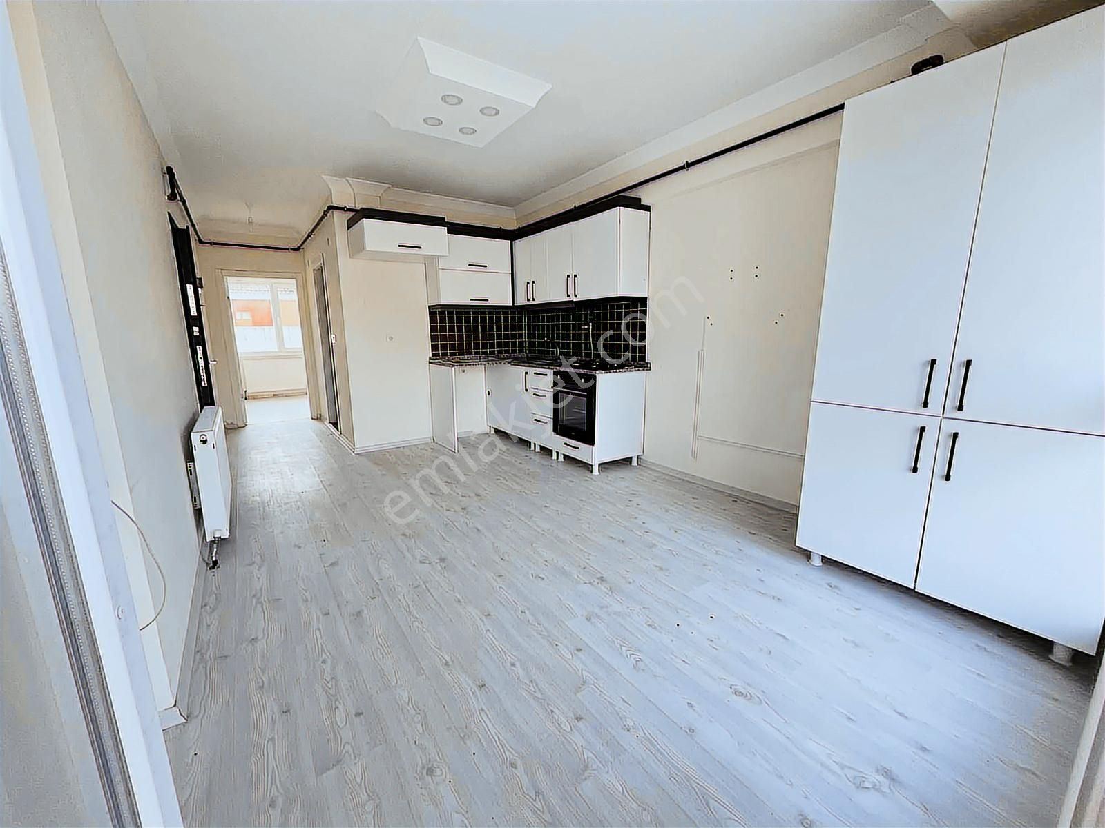 Rumeli'de Ali Kayan Işıklarında 1+1 Kiralık Masrafsız Daire - Görsel 8