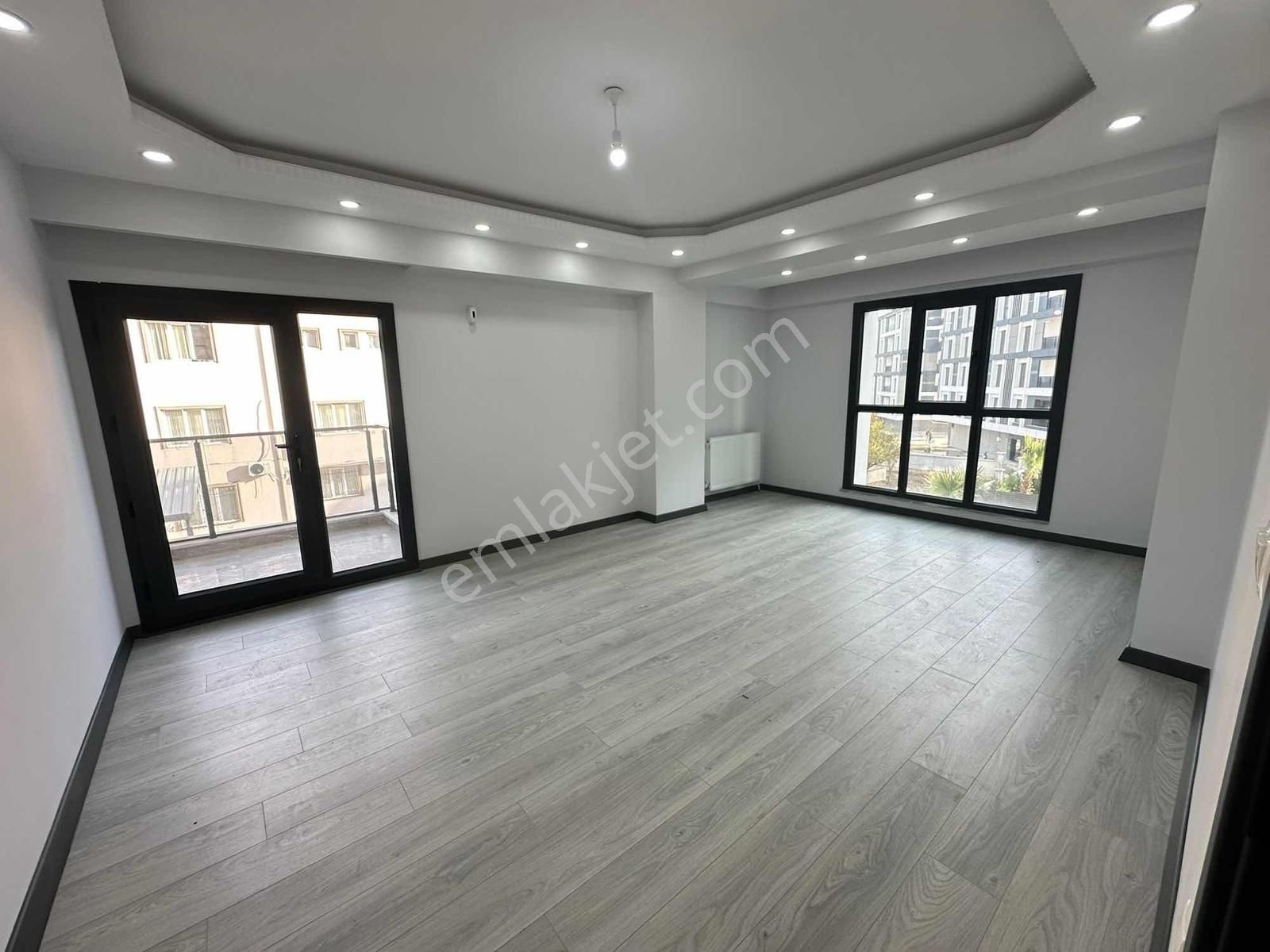 Modern Tasarımlı 3+1 Lüks Daire - Görsel 11
