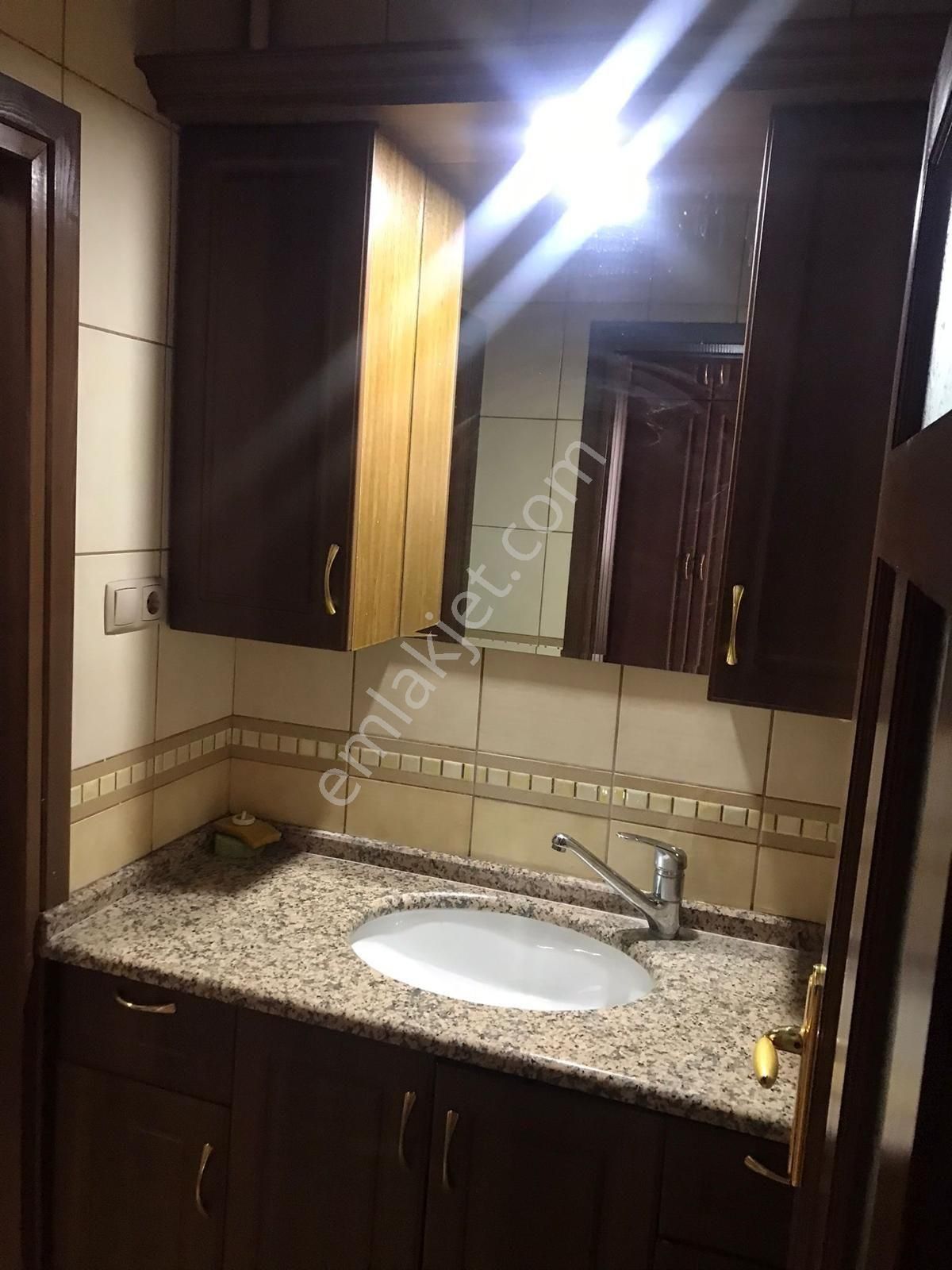 İsa Kavak Gayrimenkul'den Meram Aşkan'da Kiralık Daire - Görsel 18