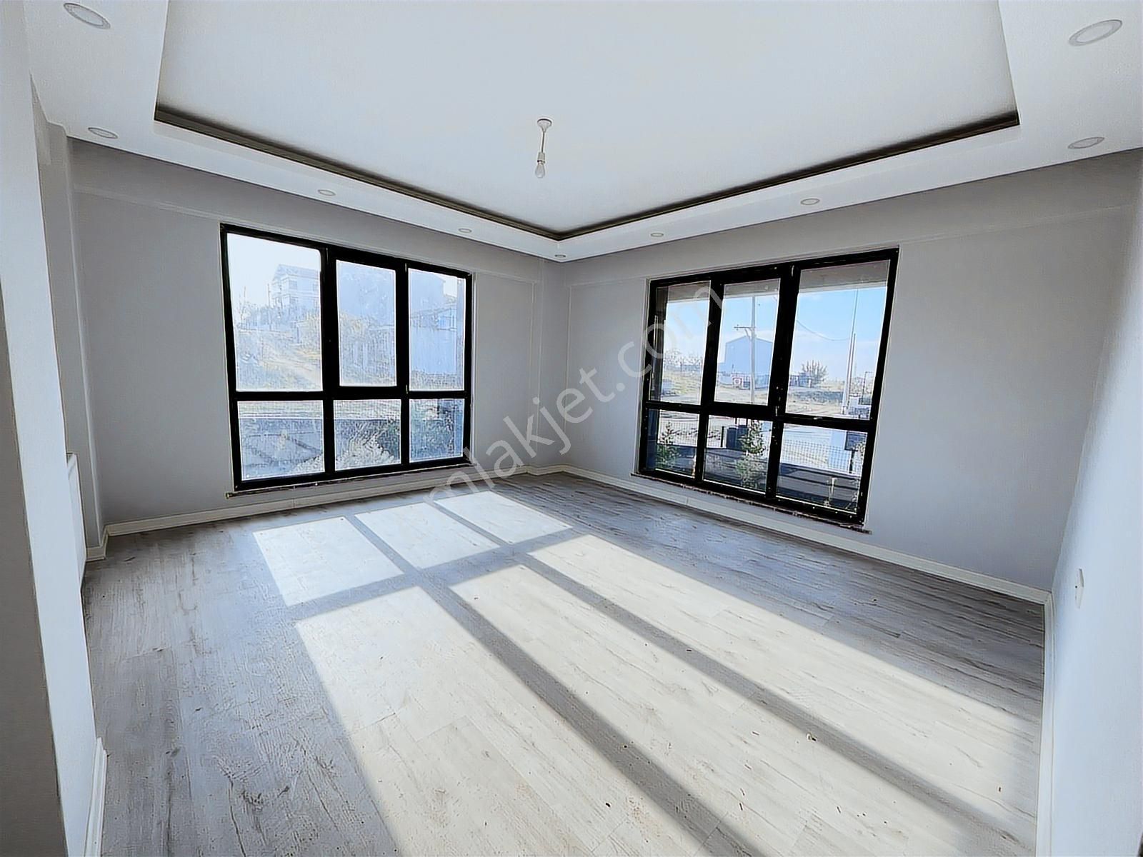 Yatay Mimari Site İçinde 2+1 Satılık Geniş Daire - Görsel 13