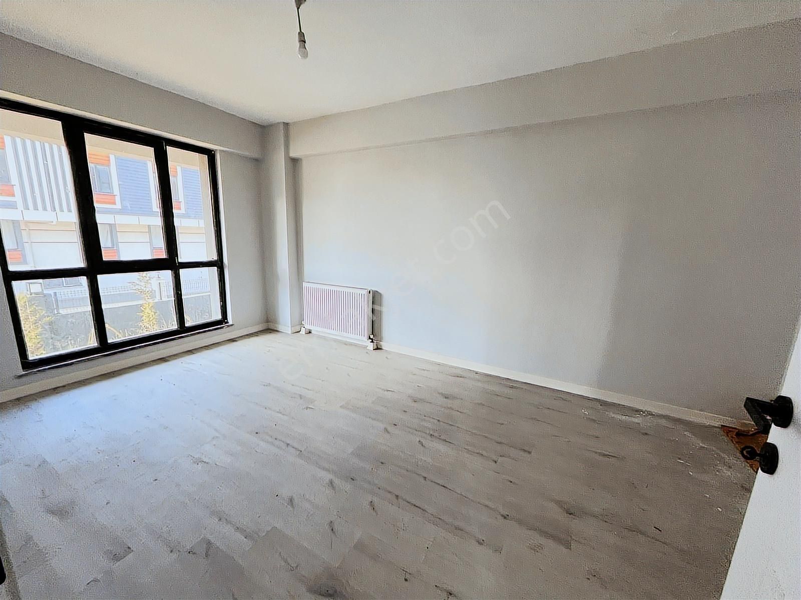 Yatay Mimari Site İçinde 2+1 Satılık Geniş Daire - Görsel 12