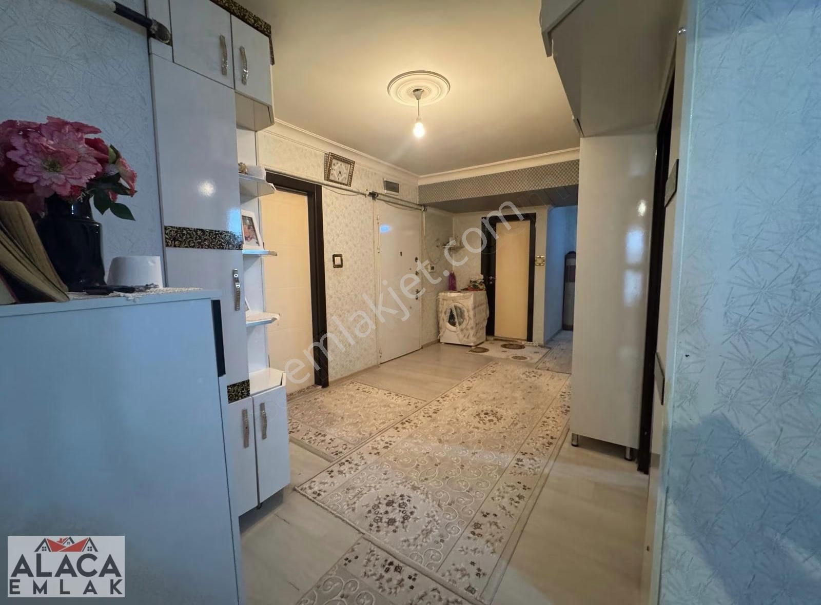 Karapürçek Mahallesi'nde Fırsat 130m2 Asansörlü Kot 3+1 Daire - Görsel 13