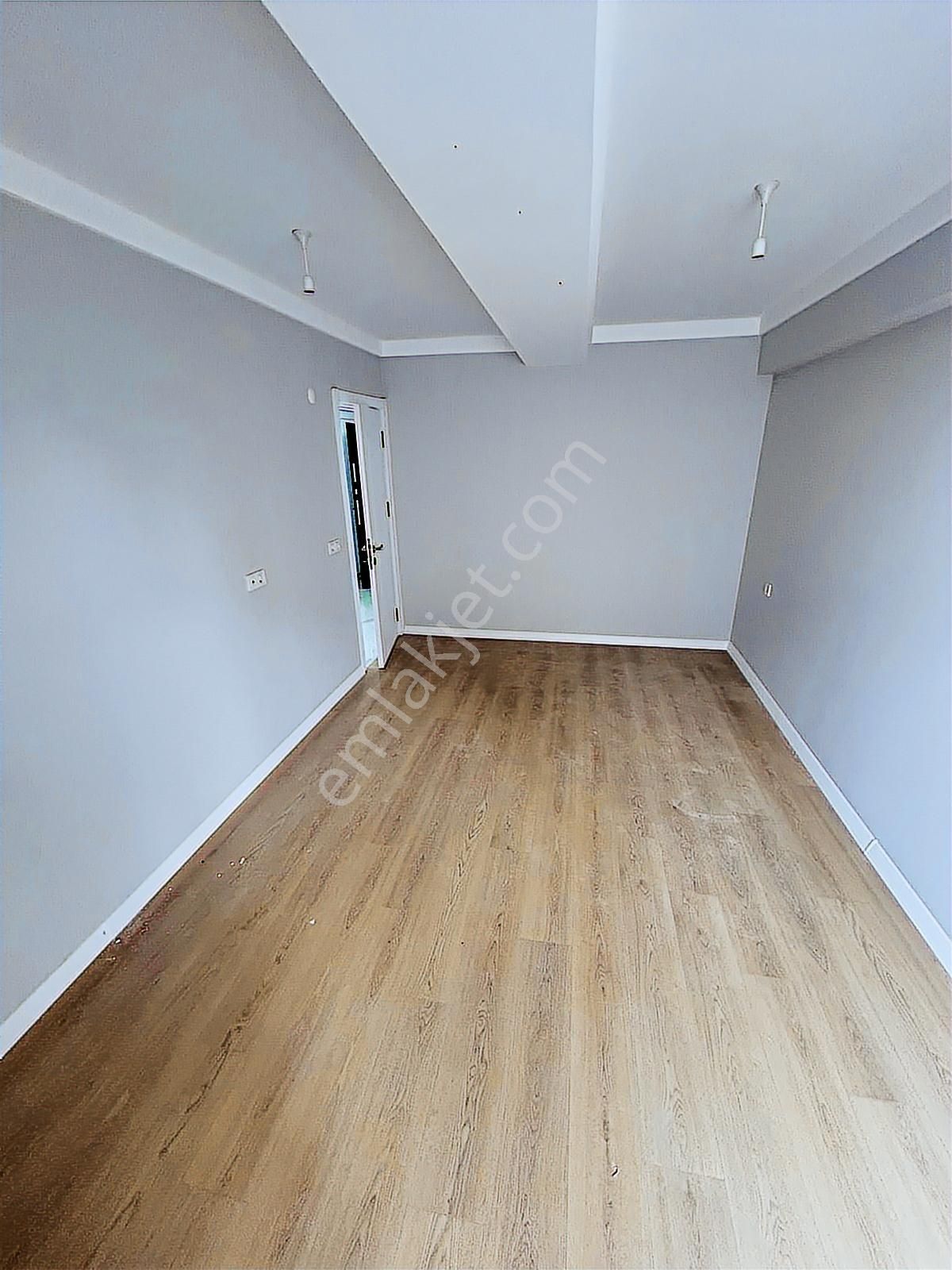 Rumelide Site İçinde 2+1 Satılık Ön Cepe Daire - Görsel 14