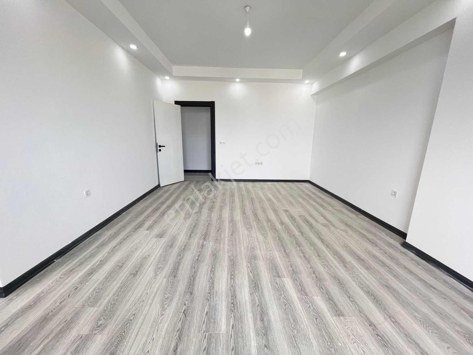 Güvenli Ve Konforlu İzsiz Tower'da Satılık 2+1 Daire - Görsel 24