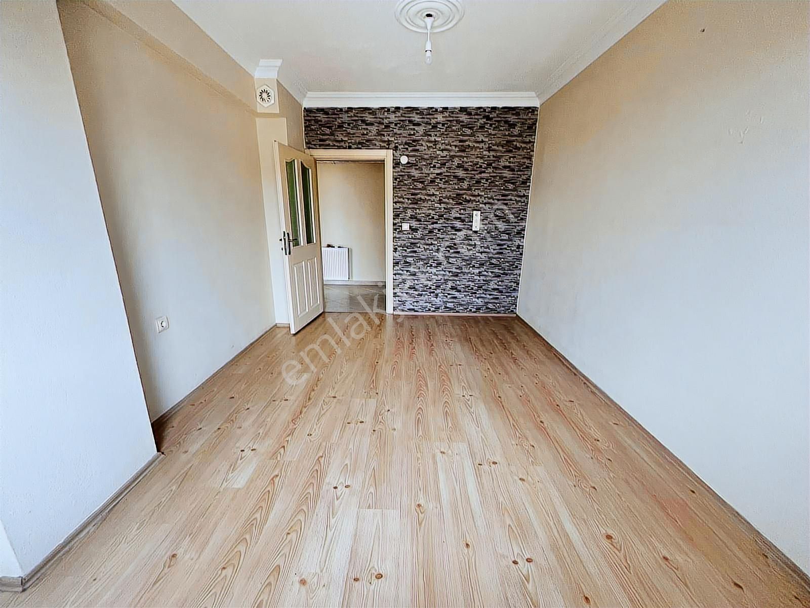 Abdullah Öğücü Okulu Arkasında 2+1 110m2 Satılık Daire - Görsel 5