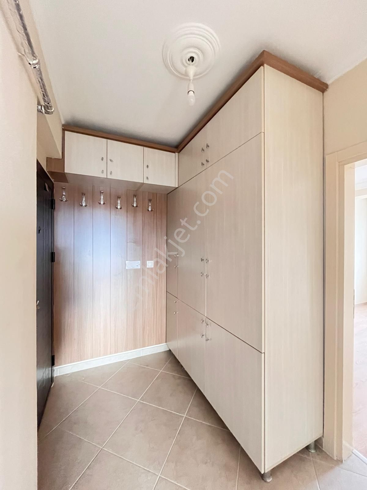 Abdullah Öğücü Okulu Arkasında 2+1 110m2 Satılık Daire - Görsel 8
