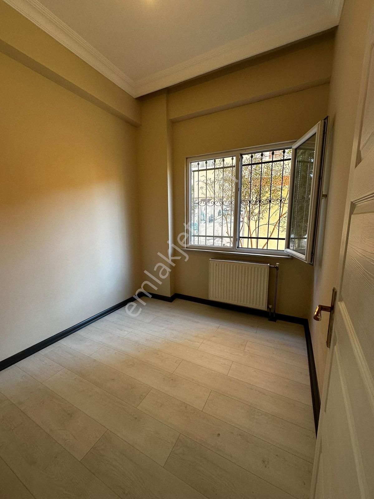 Çorlu Muhuttinde 2+1 Satılık Fırsat Daire - Görsel 14