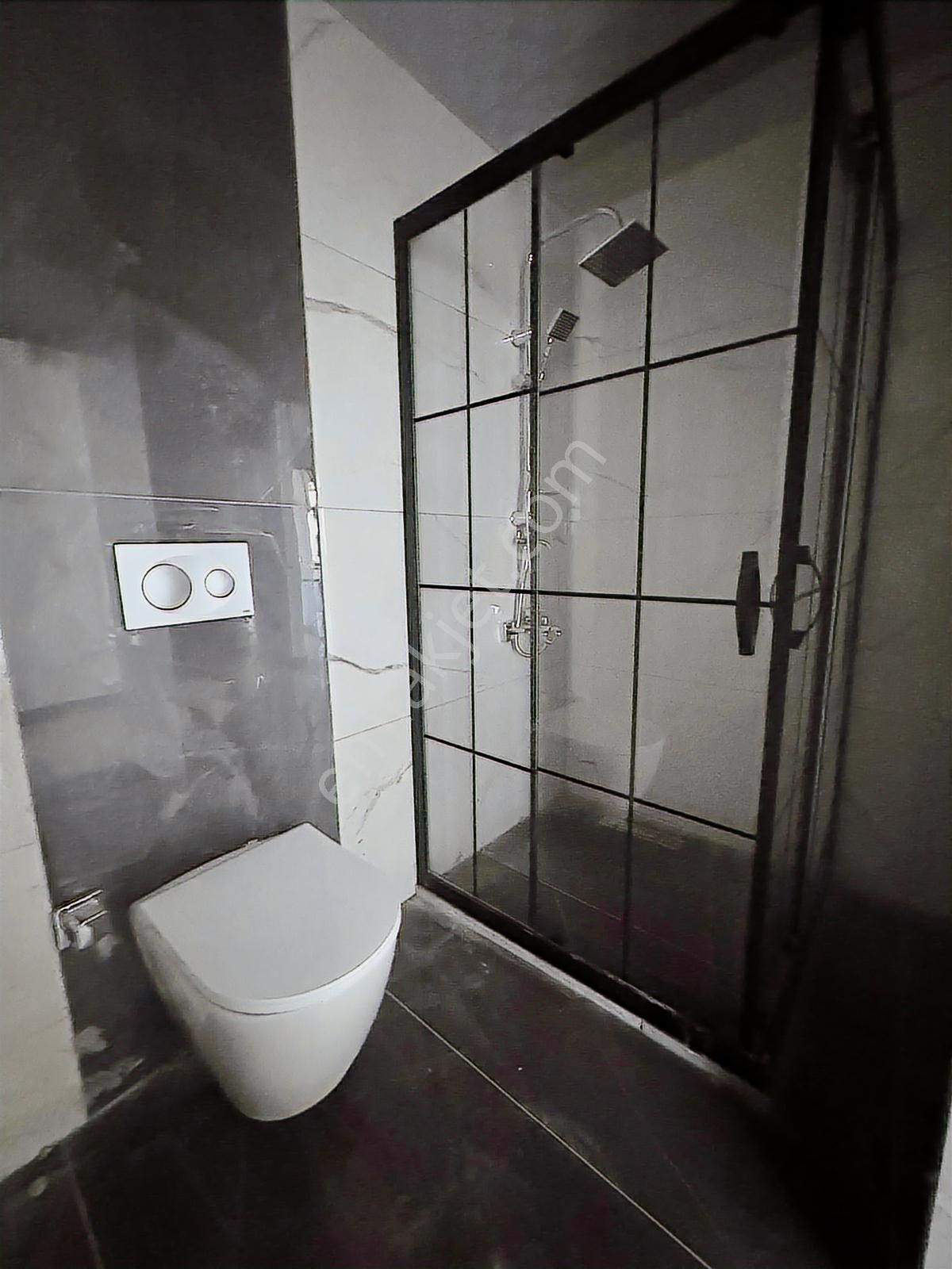 Çorlu Emlaklarda Havuzlu Site İçinde 3+1 Satılık Daire - Görsel 2