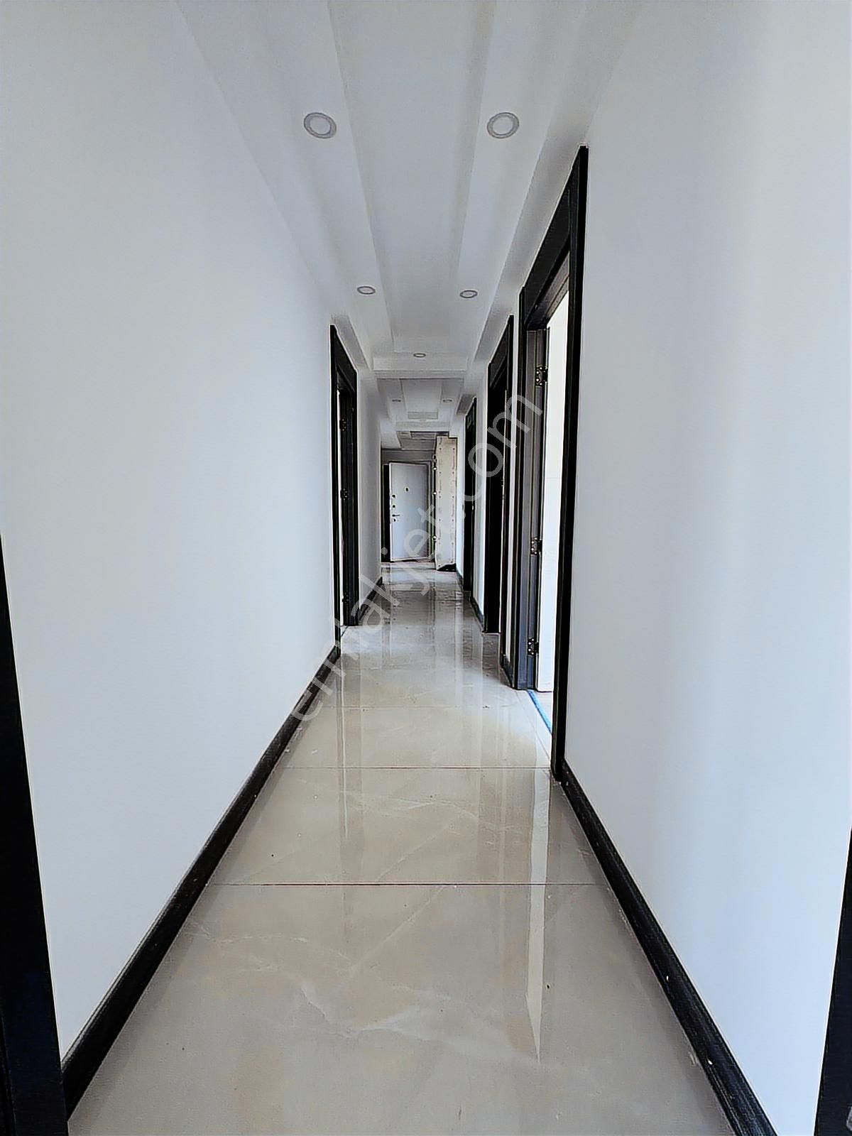 Çorlu Emlaklarda Havuzlu Site İçinde 3+1 Satılık Daire - Görsel 26