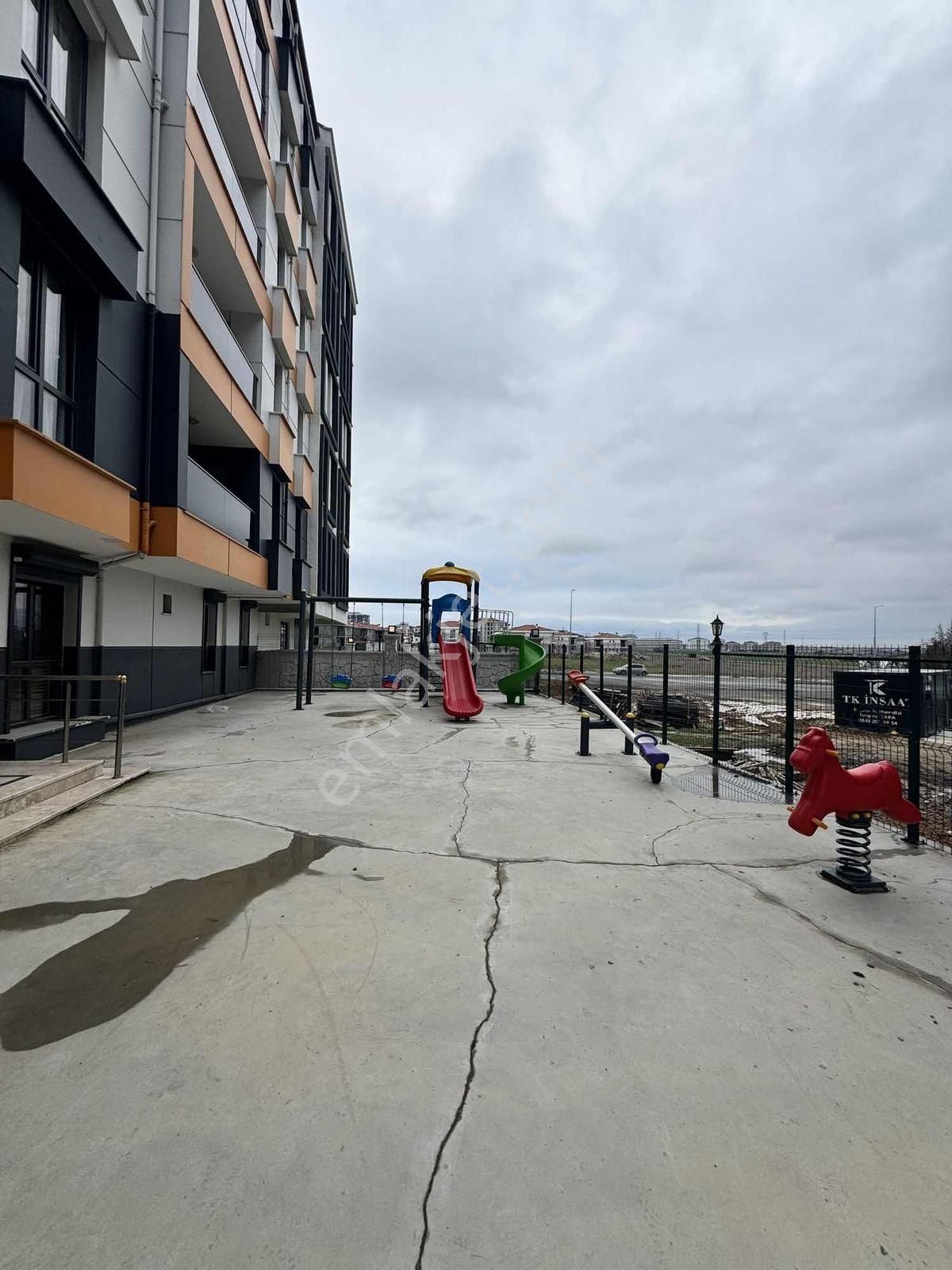 Hürriyet Mahallesi'nde Hayalinizdeki 2+1 Daire Sizi Bekliyor - Görsel 16