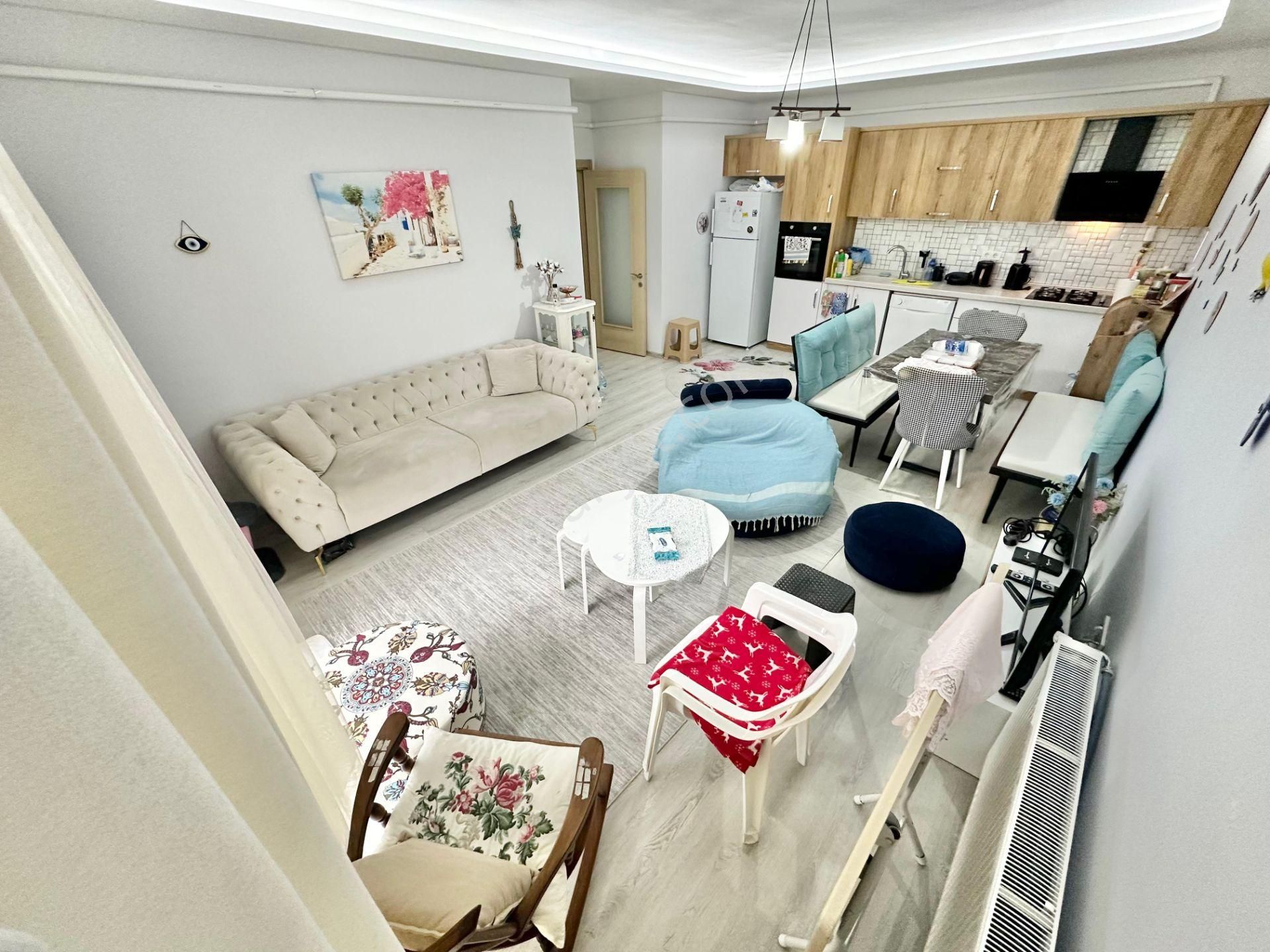 ꧁ay Emlaktan꧂akçay'da Müstakil Tadında Köşe Ön Cephe Geniş Balkonlu Satılık 2+1 Daire - Görsel 6