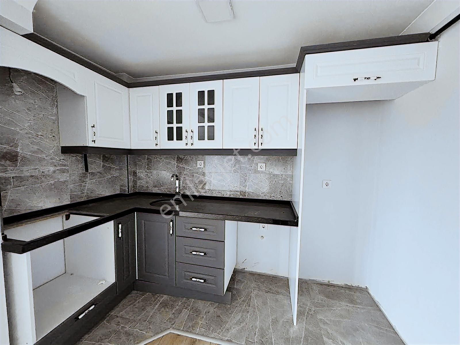 Vadi Gayrimenkul'den Hürriyet Mahallesi'nde Satılık 1+1 Daire - Görsel 16