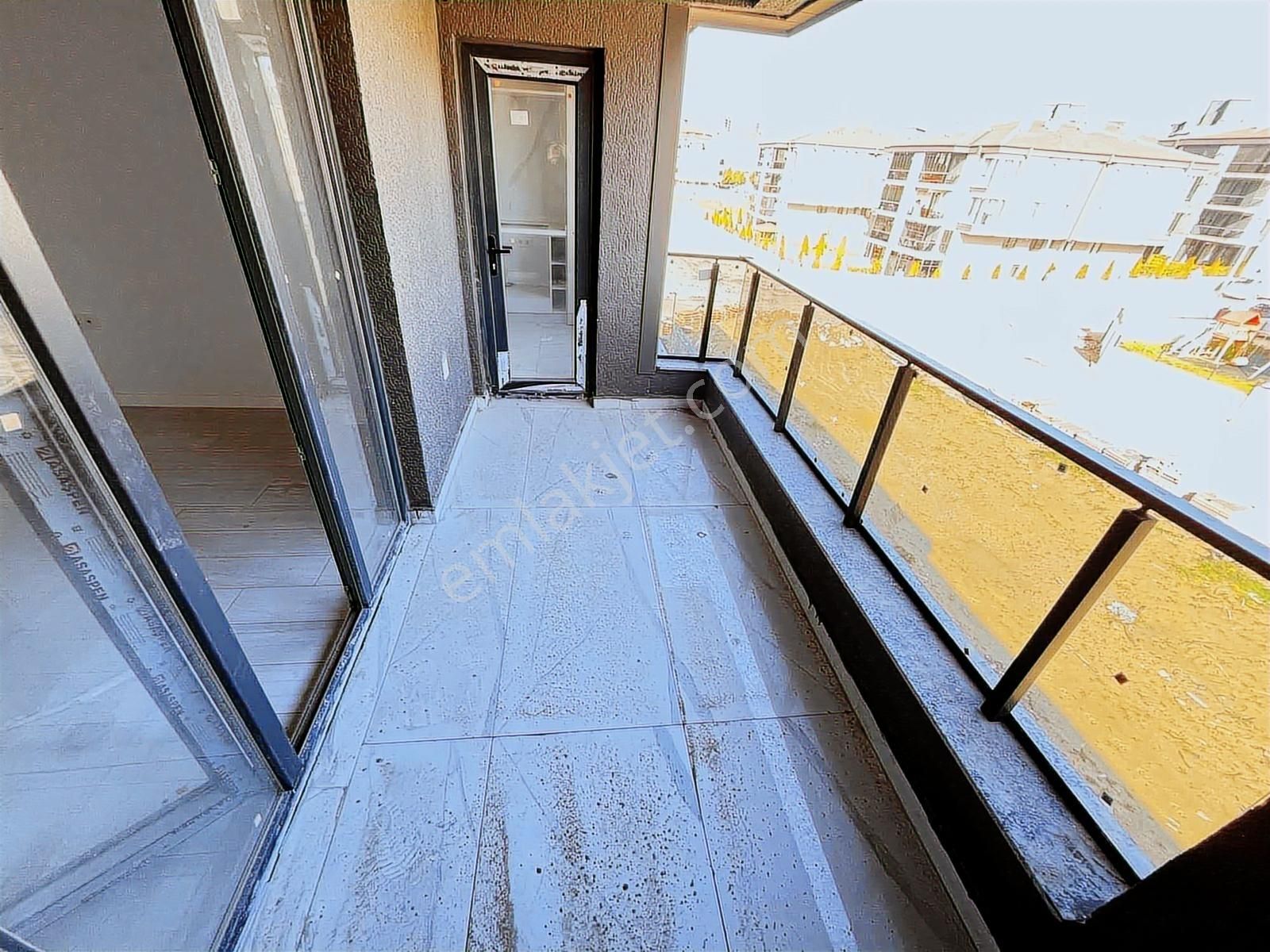 Havuzlu Kapalı Otoparklı Lüks Site İçerisinde 3+1 Dubleks - Görsel 21