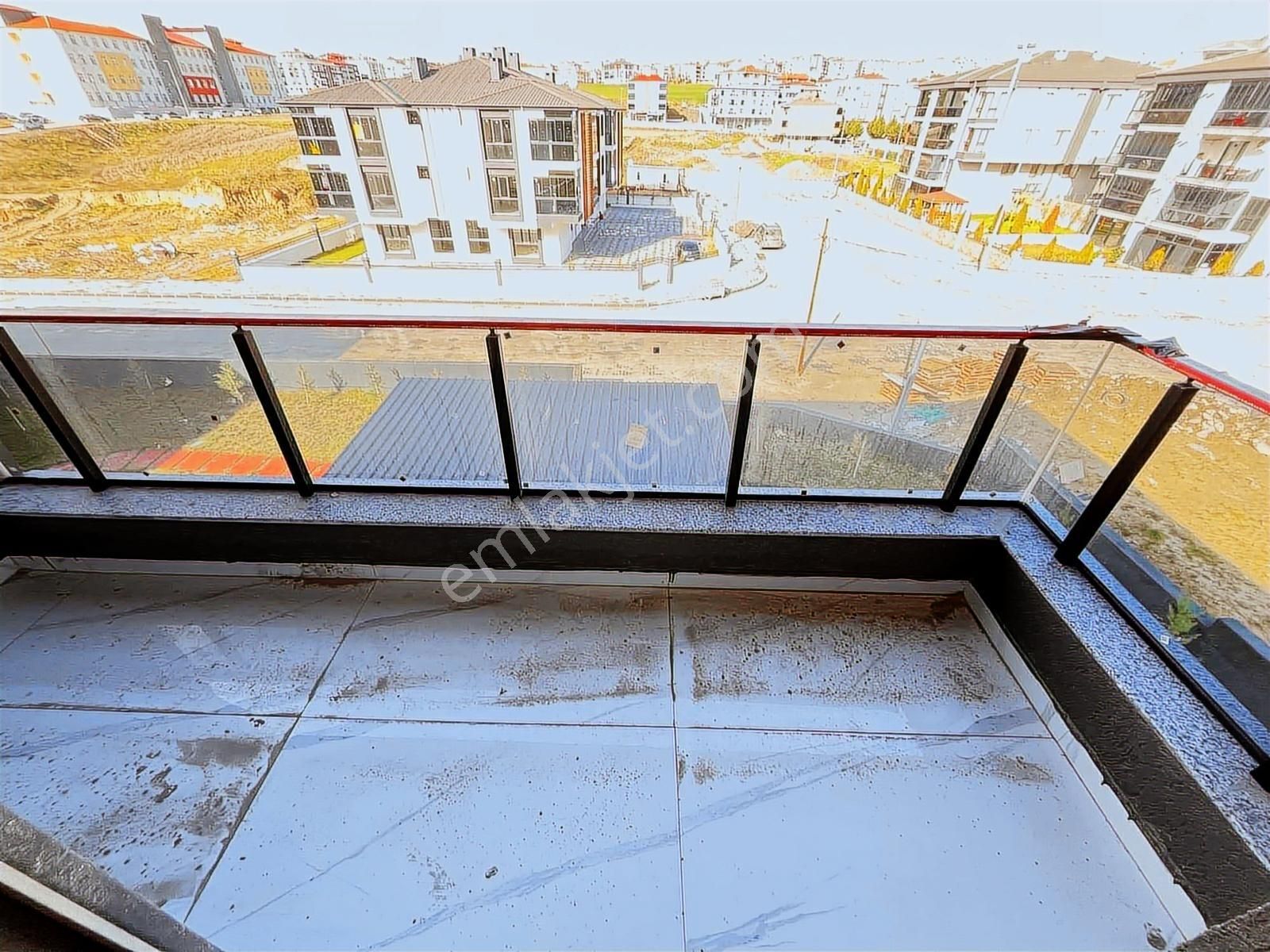 Havuzlu Kapalı Otoparklı Lüks Site İçerisinde 3+1 Dubleks - Görsel 13