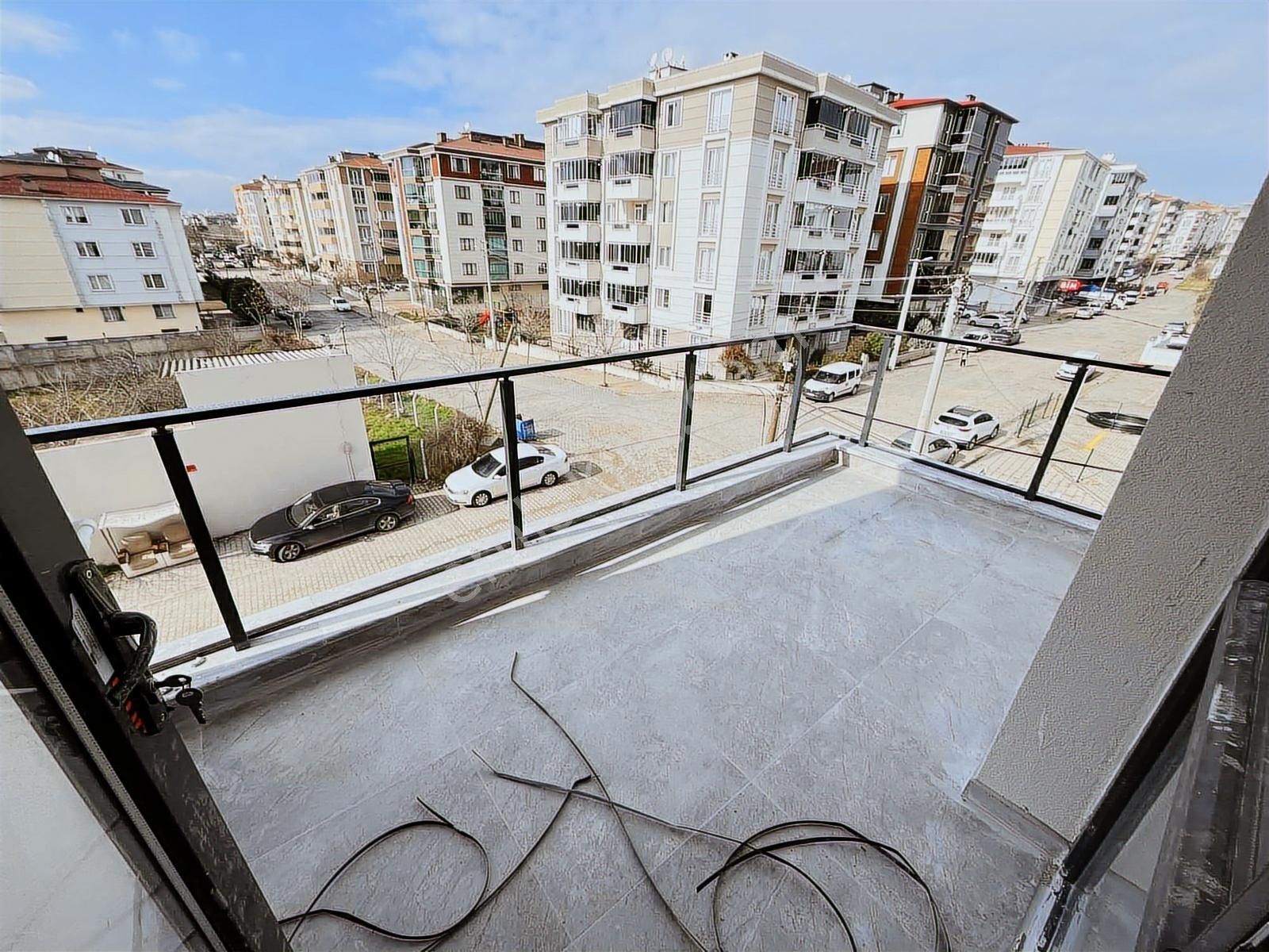 Rumeli'de 1+1 Açık-kapalı Mutfaklı Sıfır Lüx Satılık Daireler - Görsel 9