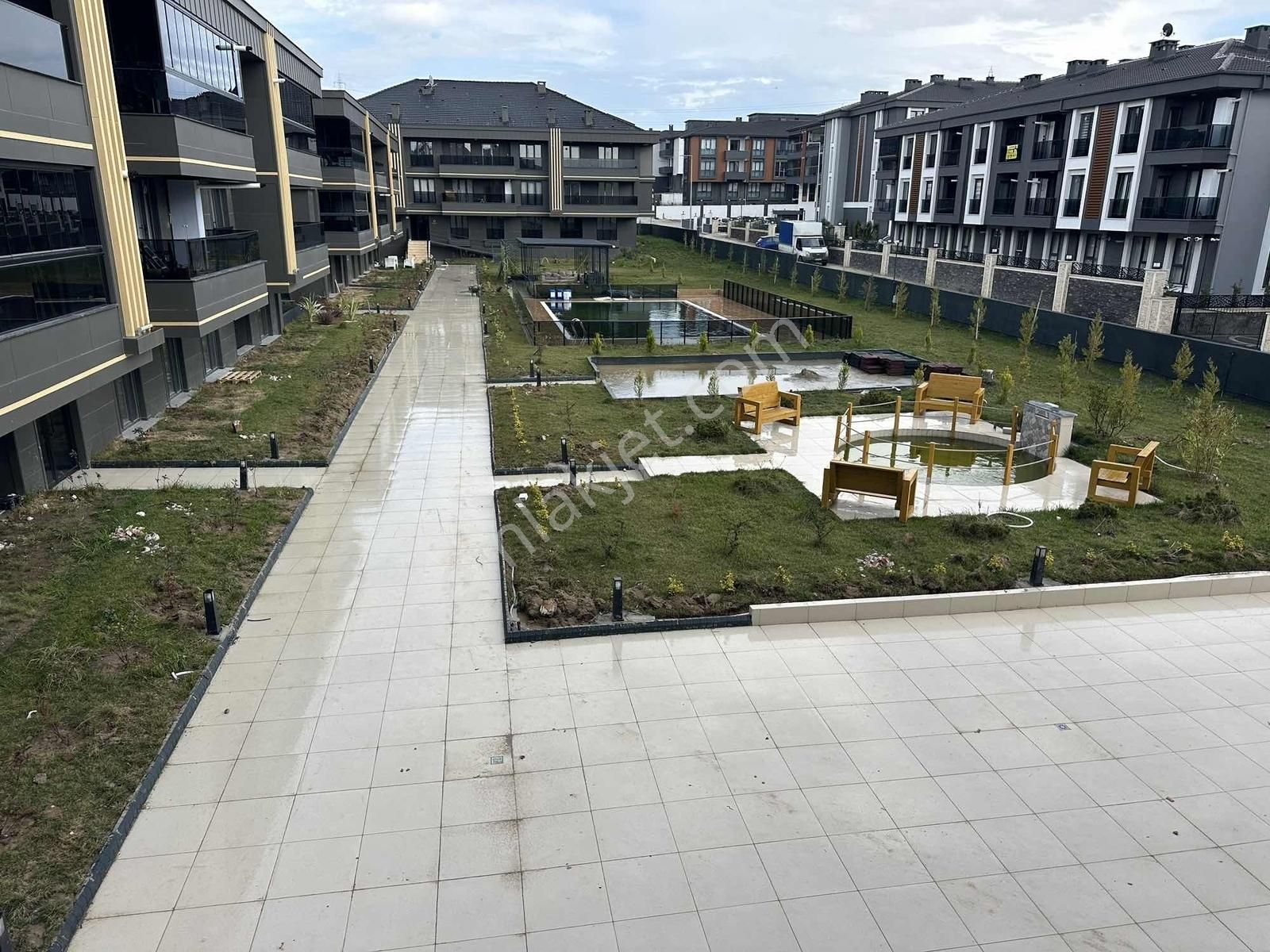 Havuzlu Kapalı Otopark Lüks Site İçerisinde 2+1!!! - Görsel 4